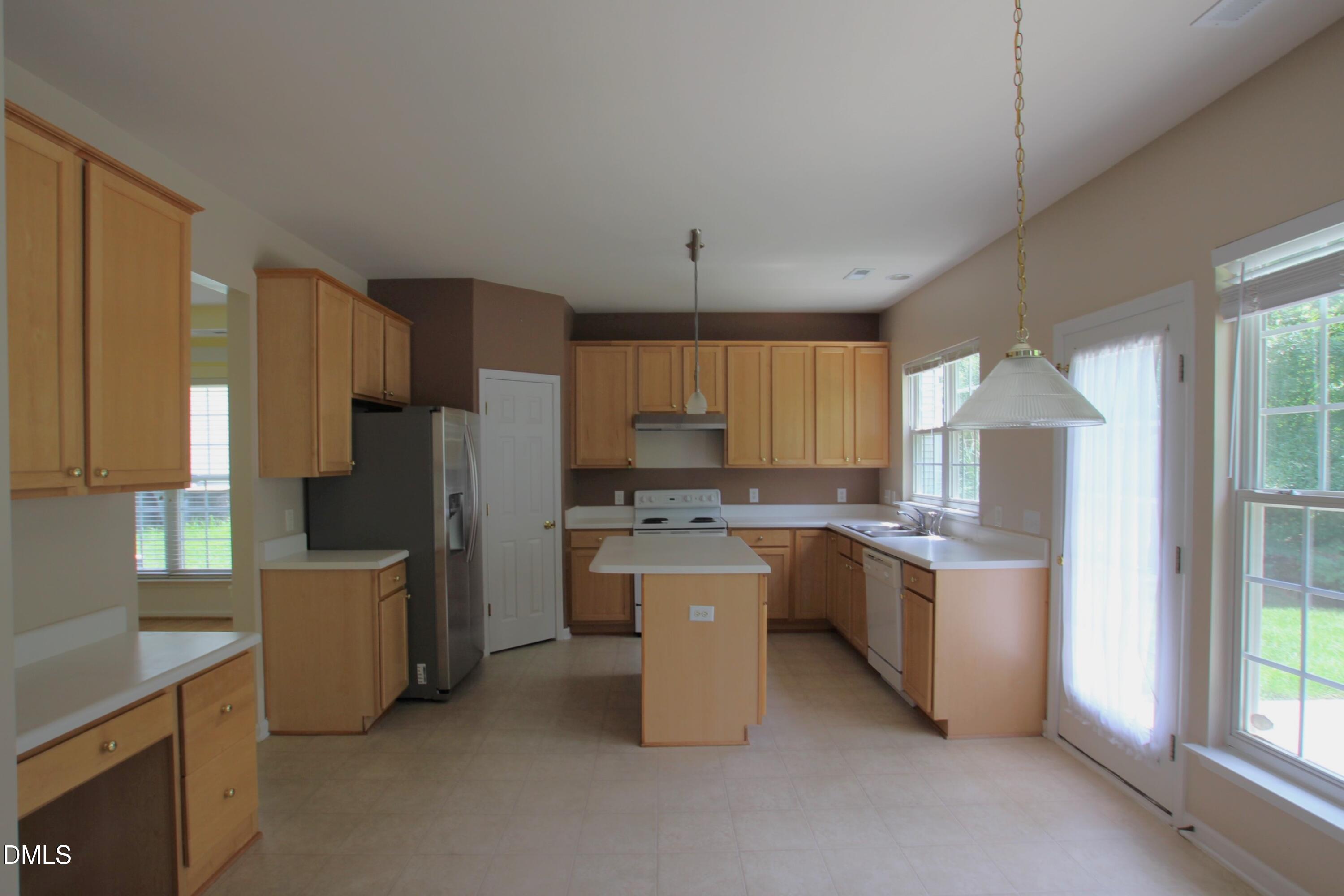 503 Crescendo Drive Property Photo 8
