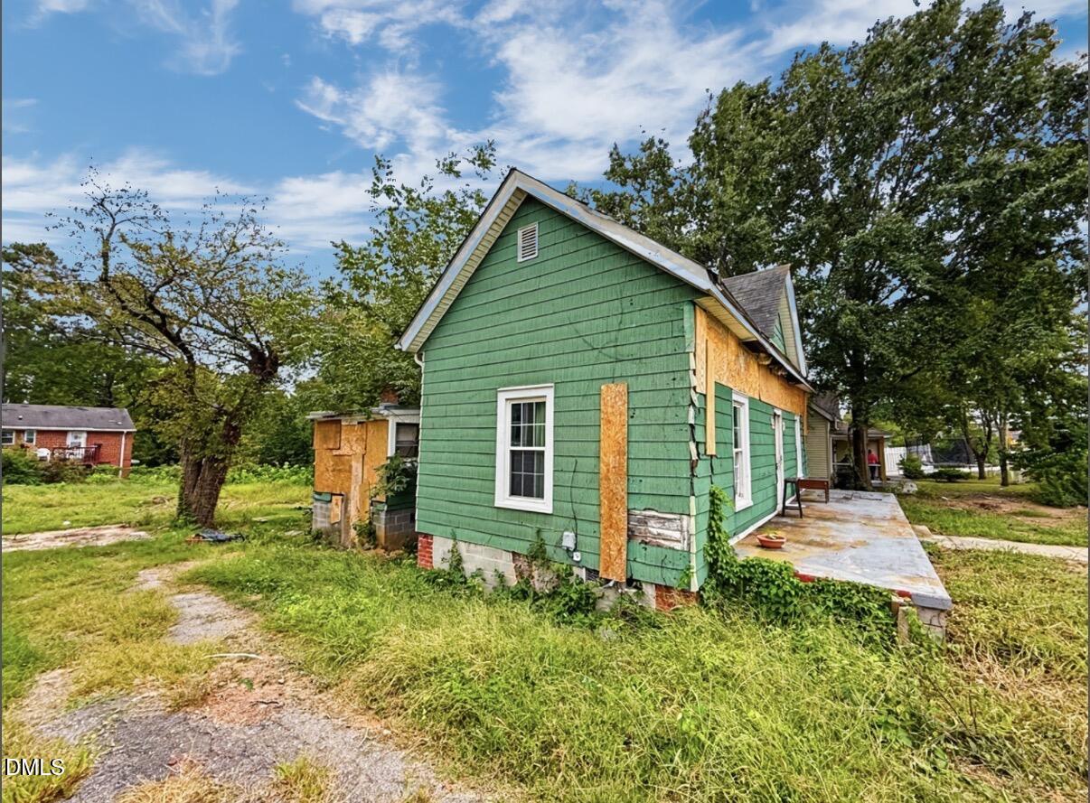 1103 S Alston Avenue Property Photo 3