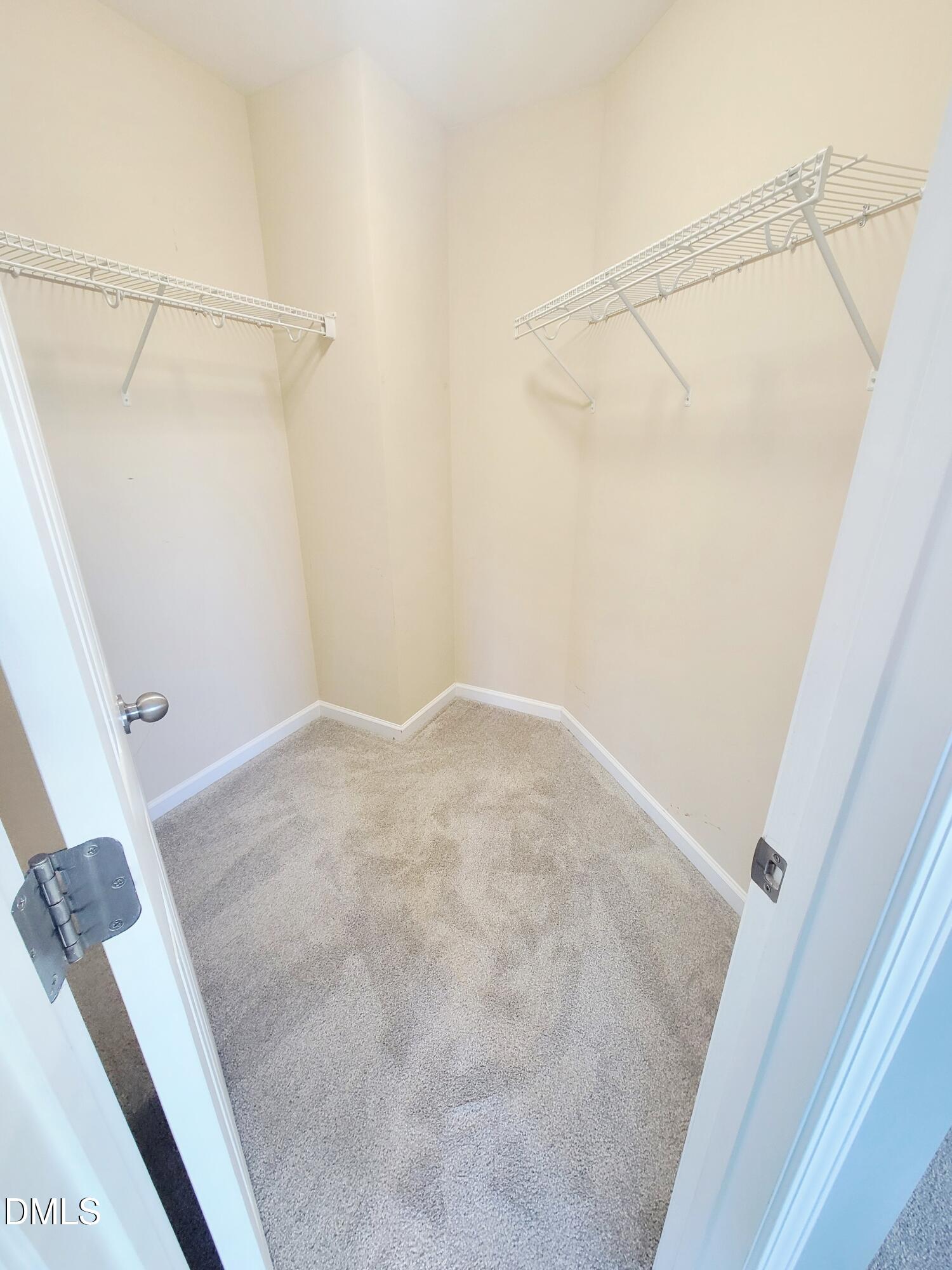 2952 Casona Way Property Photo 28