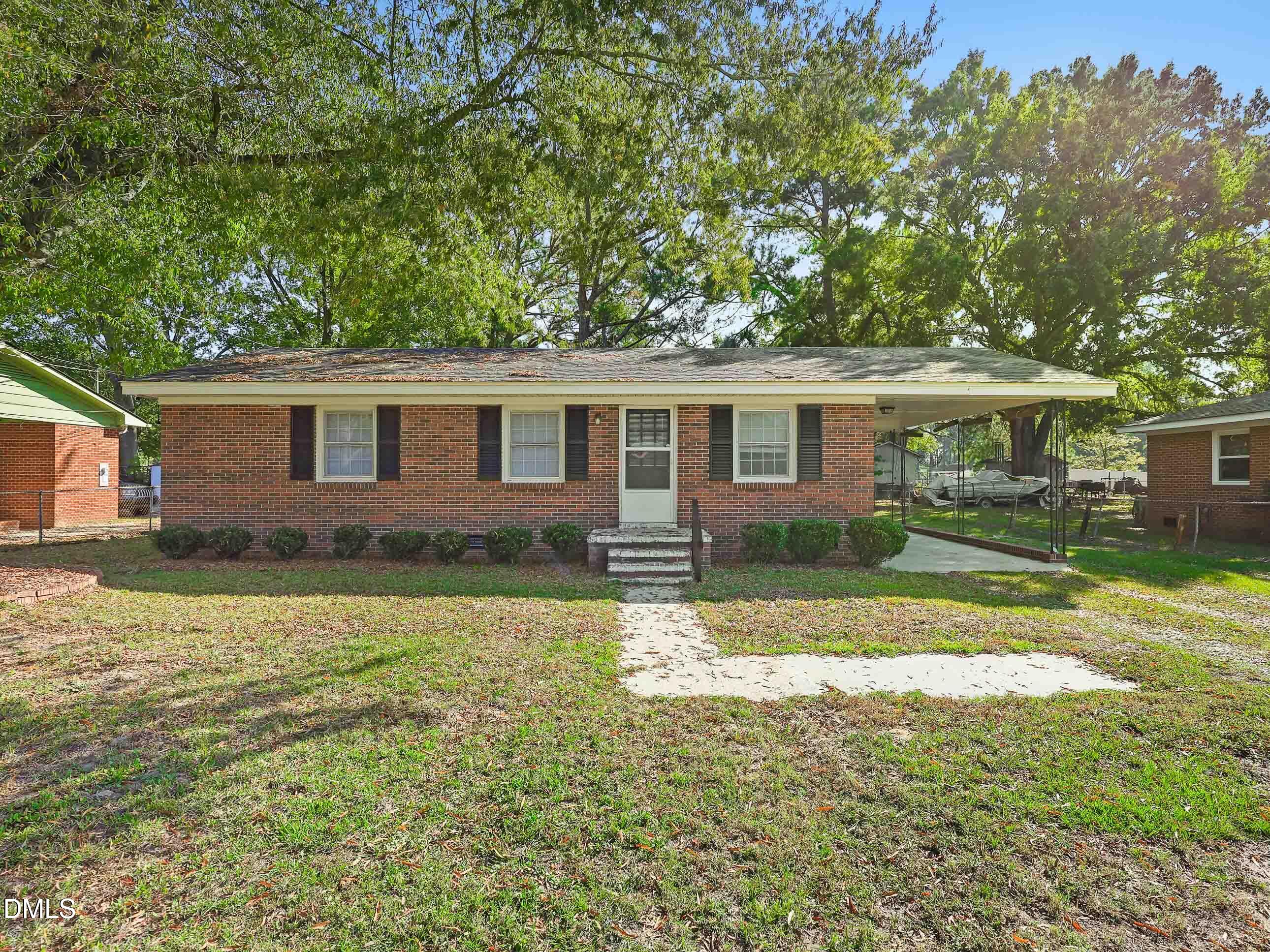 817 S Brake Street Property Photo 1