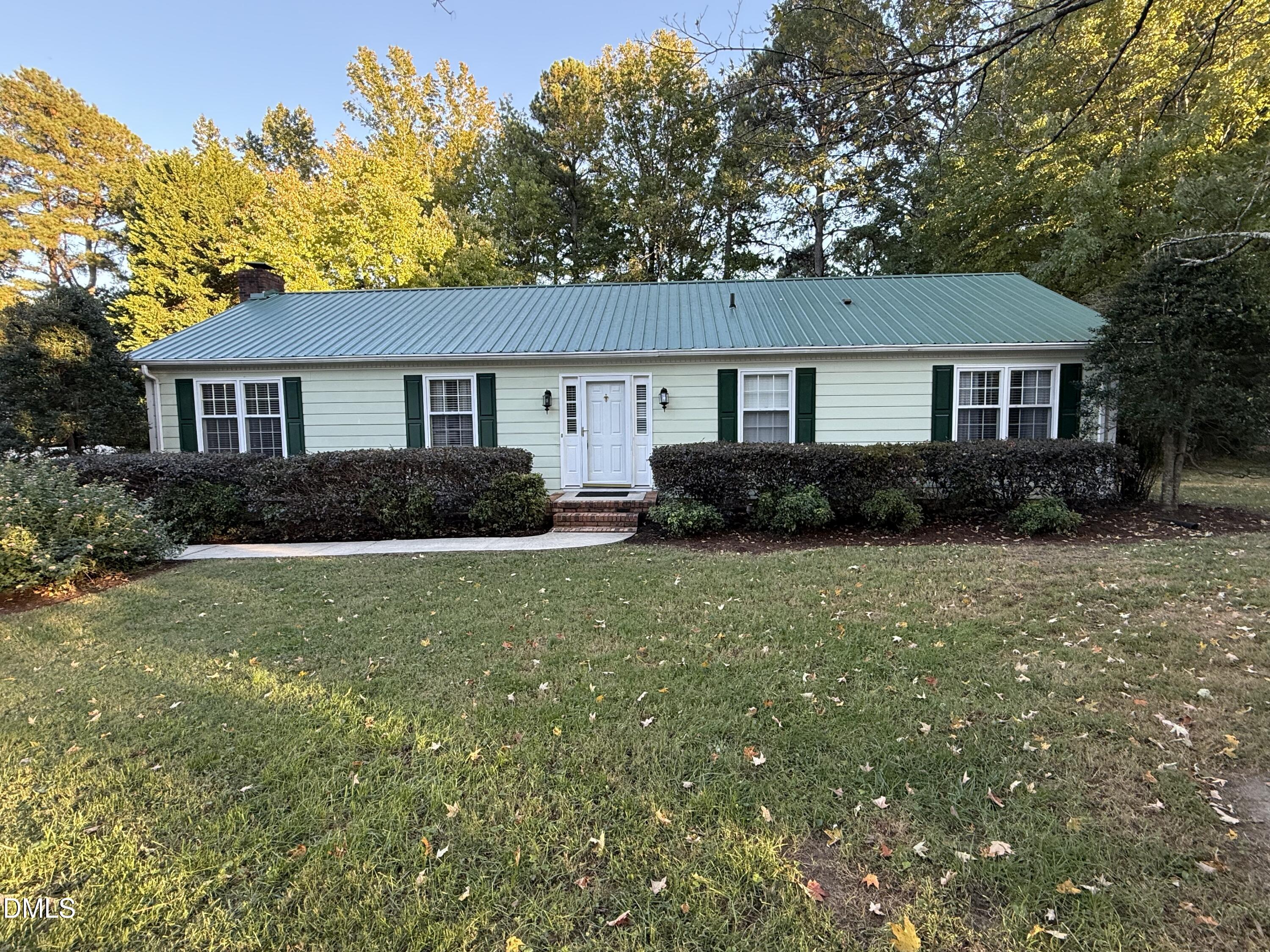 5318 Laurent Drive Property Photo 3