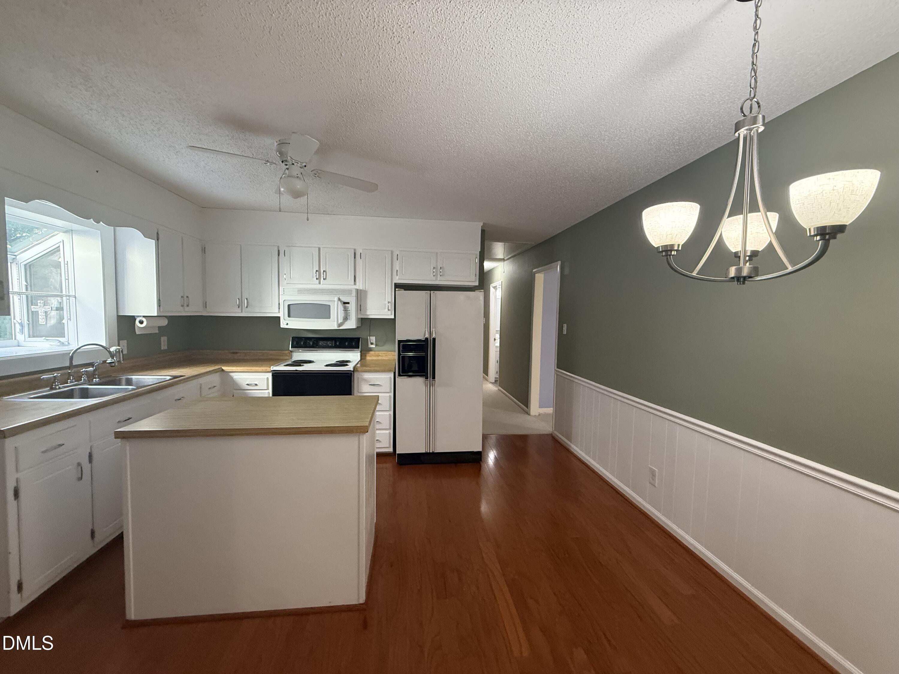 5318 Laurent Drive Property Photo 13