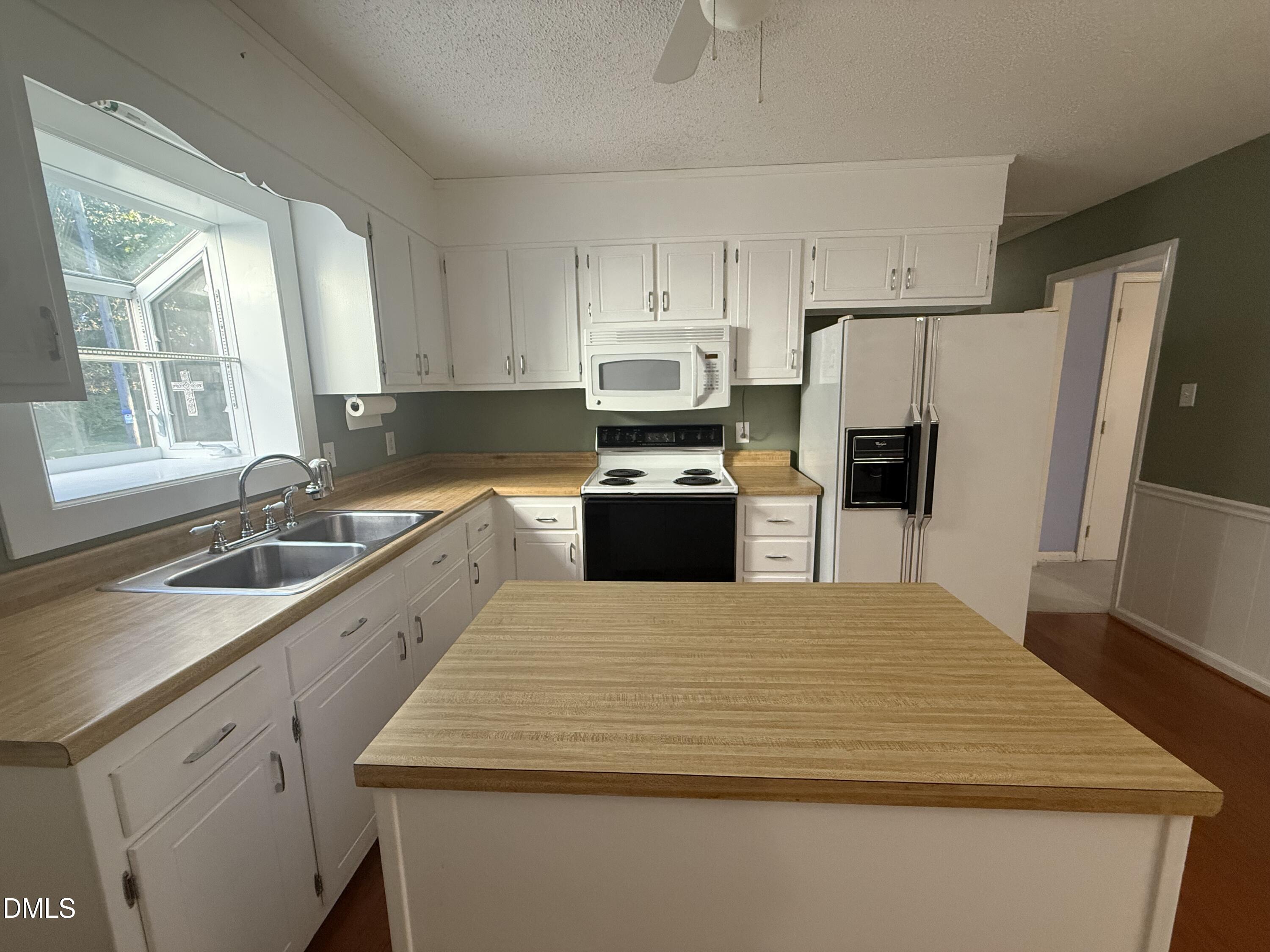 5318 Laurent Drive Property Photo 34