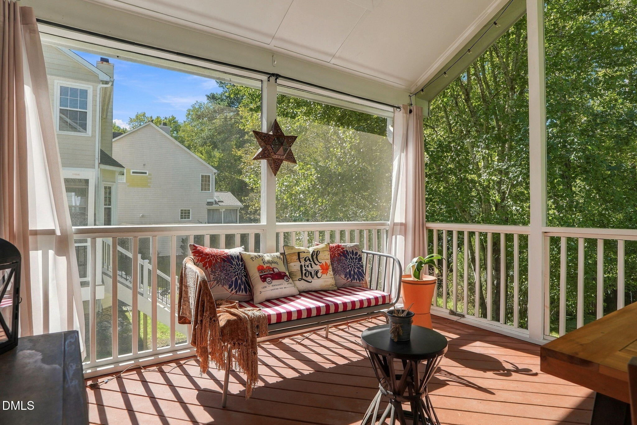 8813 Braceridge Road Property Photo 1