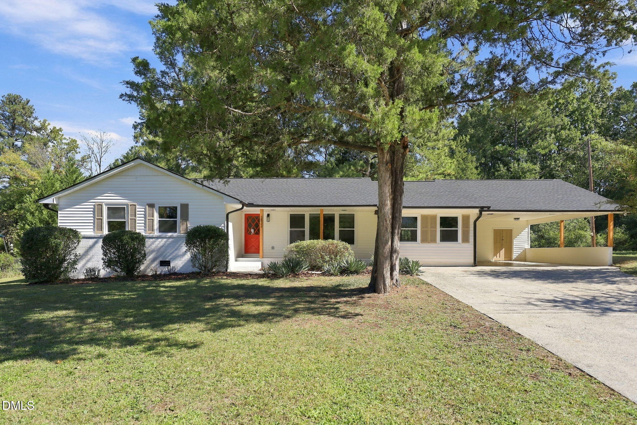 3832 Hermine Street Property Photo 1