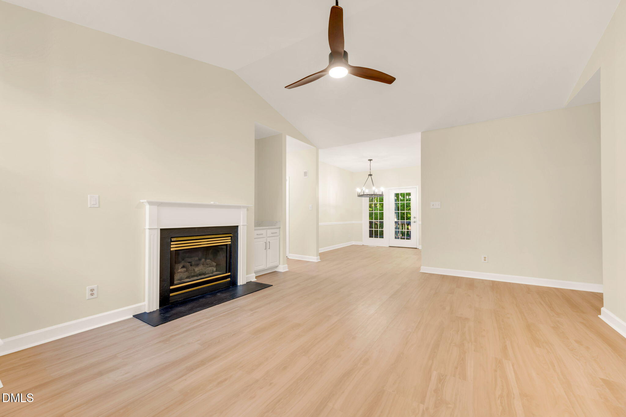 2712 Bexley Avenue Property Photo 4