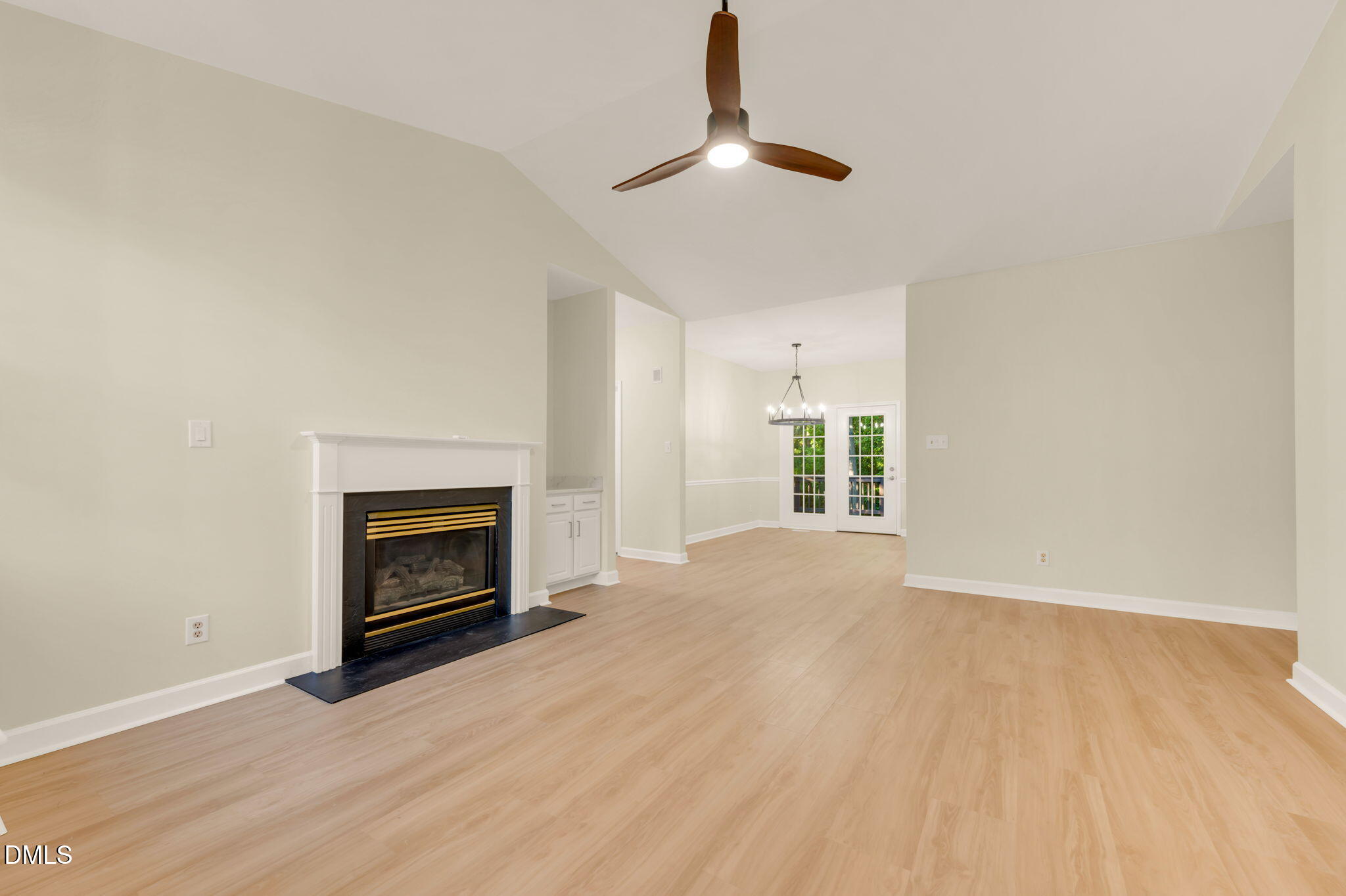2712 Bexley Avenue Property Photo 6
