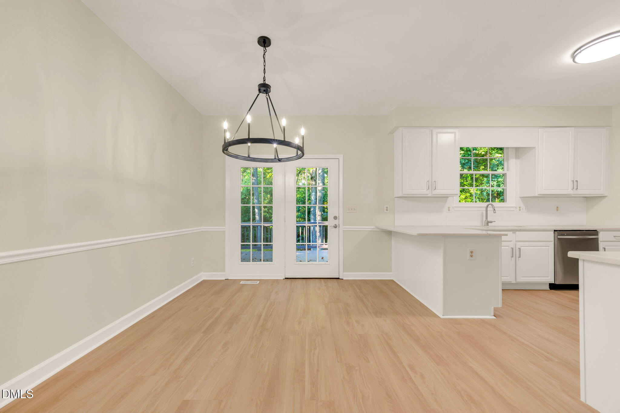 2712 Bexley Avenue Property Photo 9