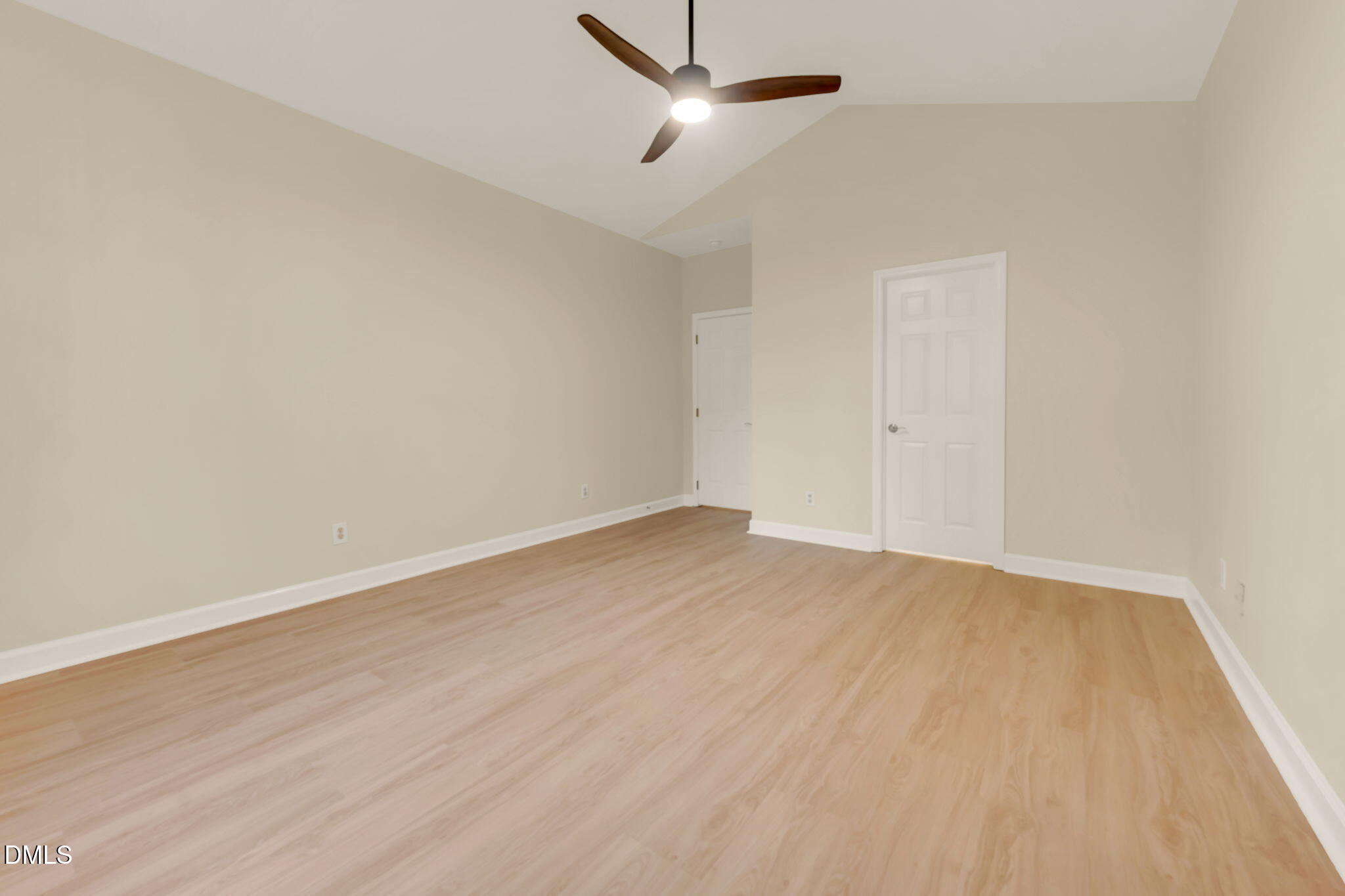 2712 Bexley Avenue Property Photo 19