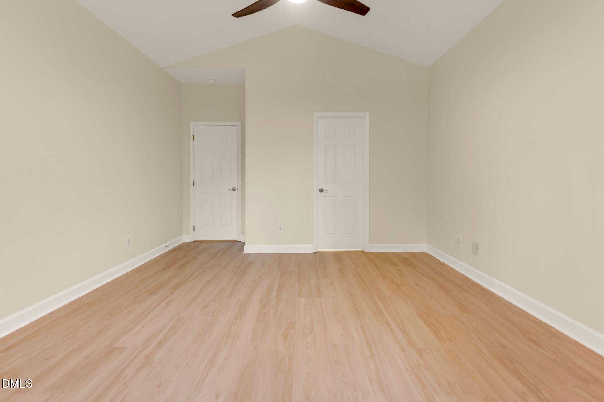 2712 Bexley Avenue Property Photo 20