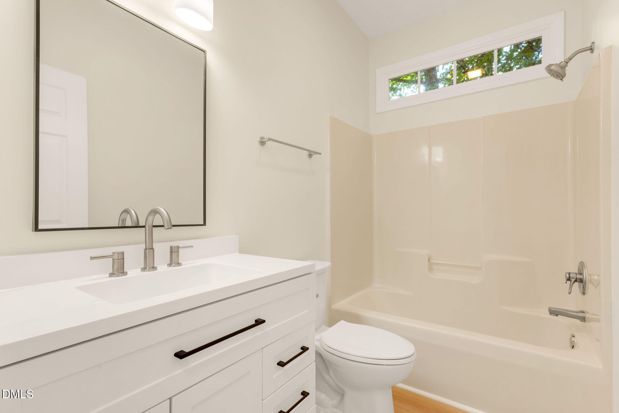 2712 Bexley Avenue Property Photo 32