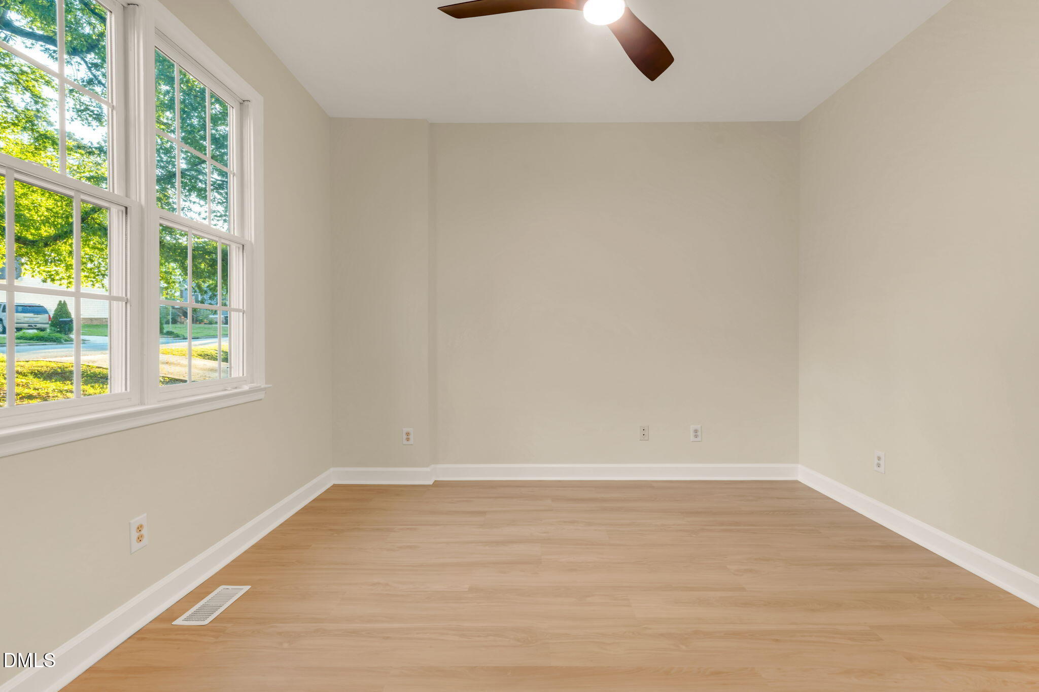 2712 Bexley Avenue Property Photo 35