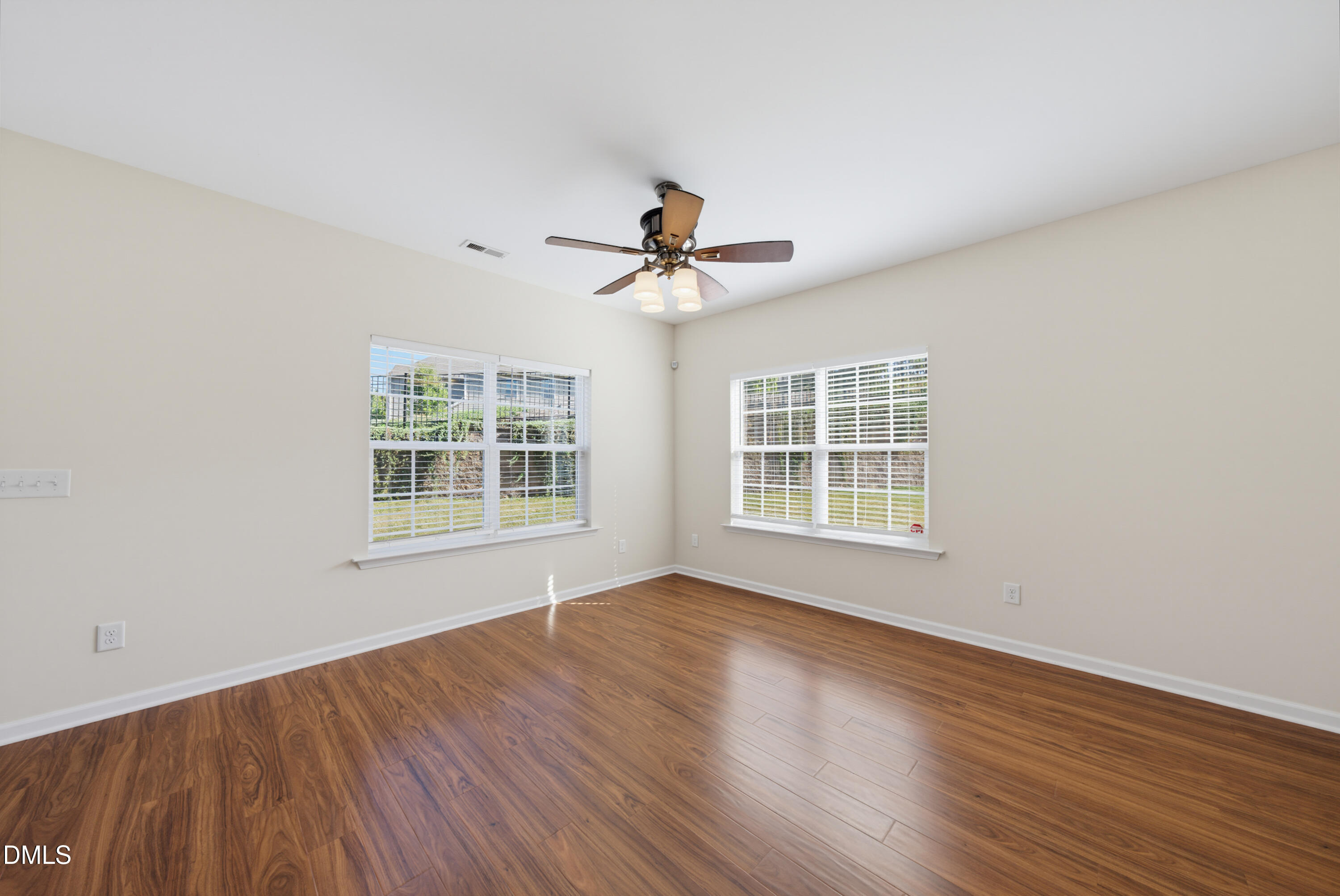 100 Dogwood Blossoms Drive Property Photo 22