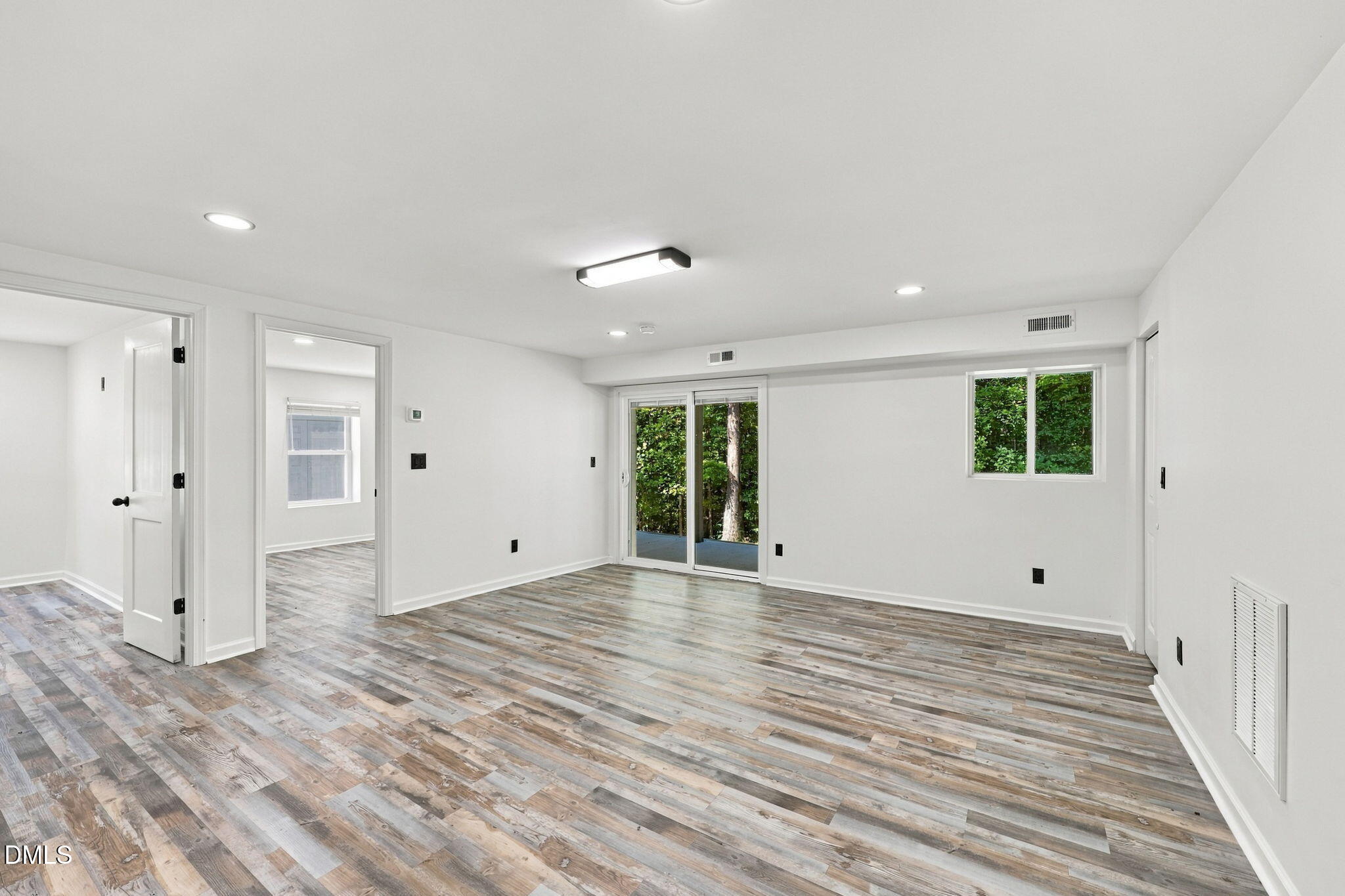 242 Oakdale Avenue Property Photo 26