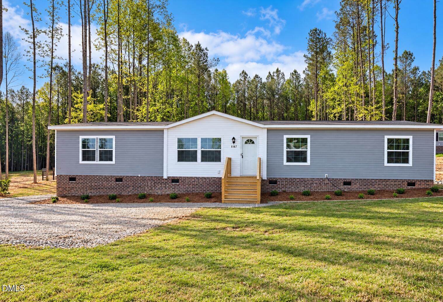 6167 Taylors Gin Road Property Photo 1