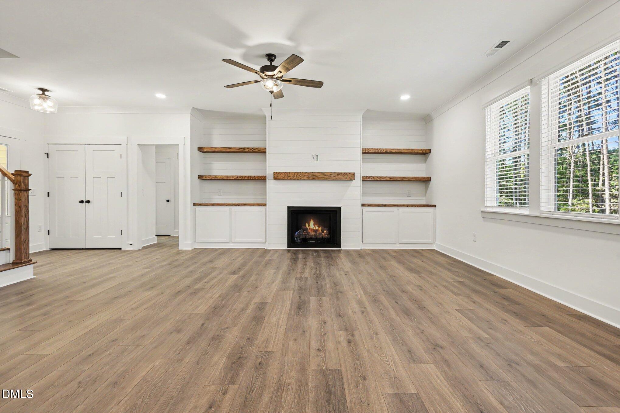 76 Beanie Court Property Photo 3