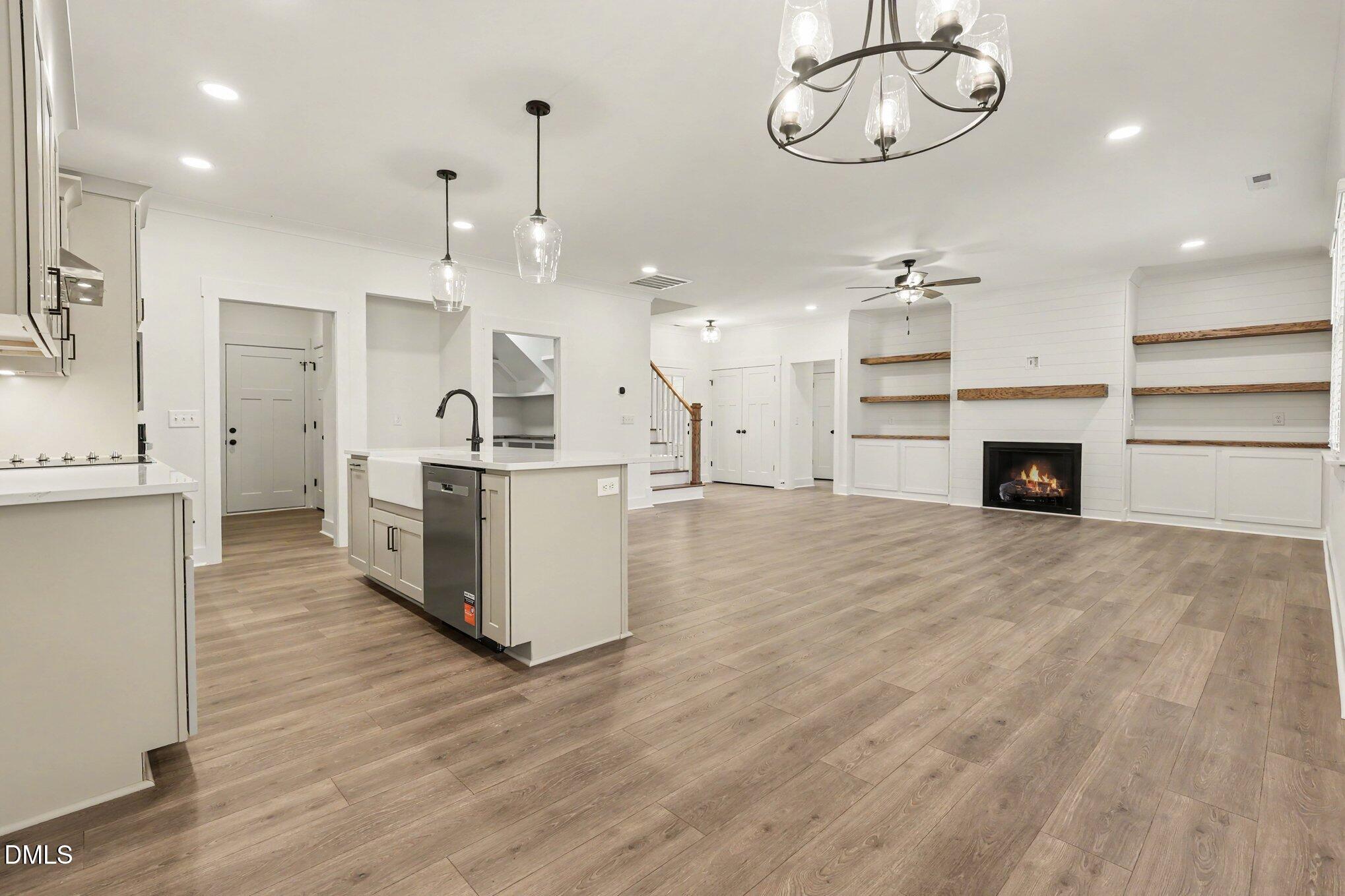 76 Beanie Court Property Photo 9