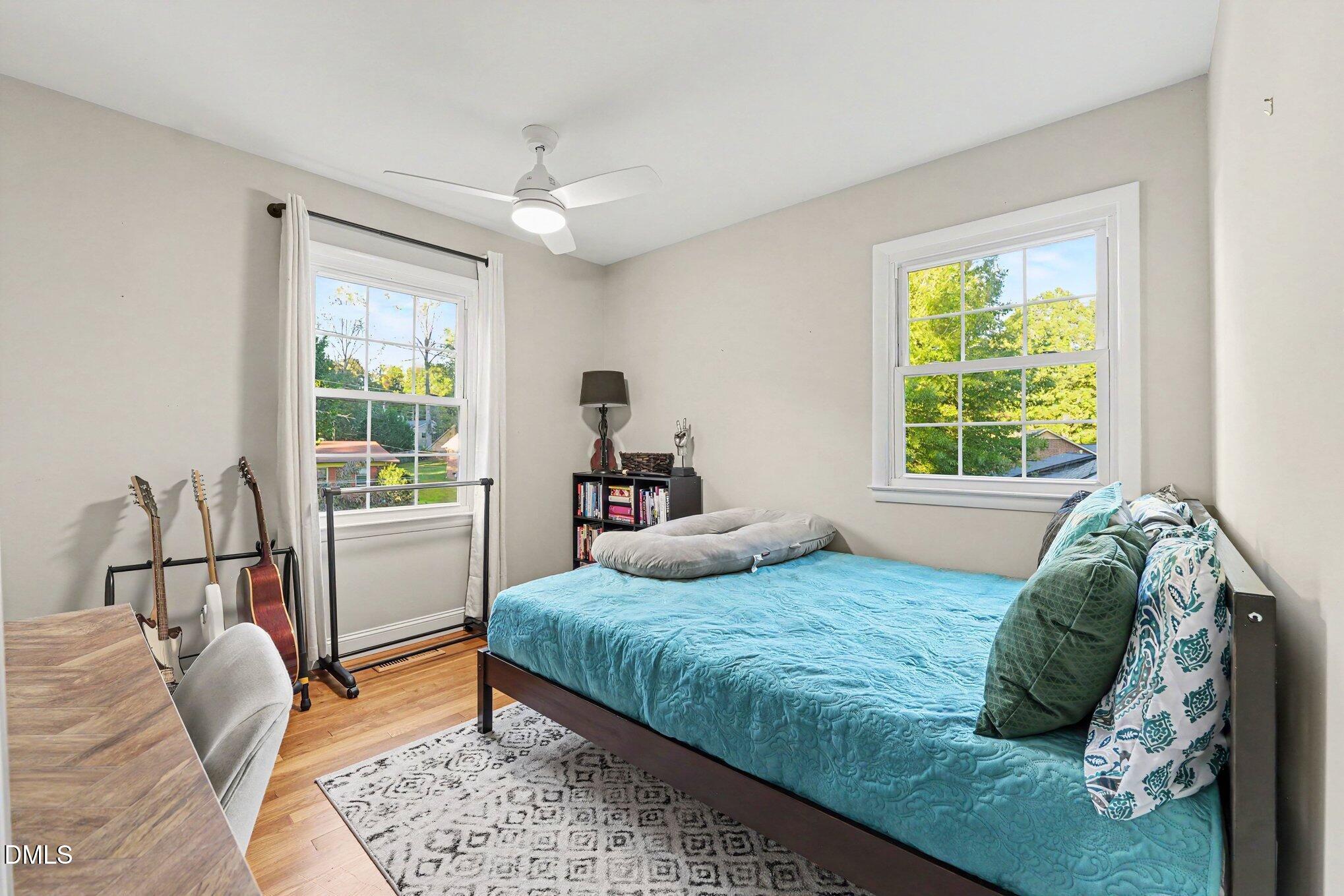 526 Osborne Road Property Photo 4