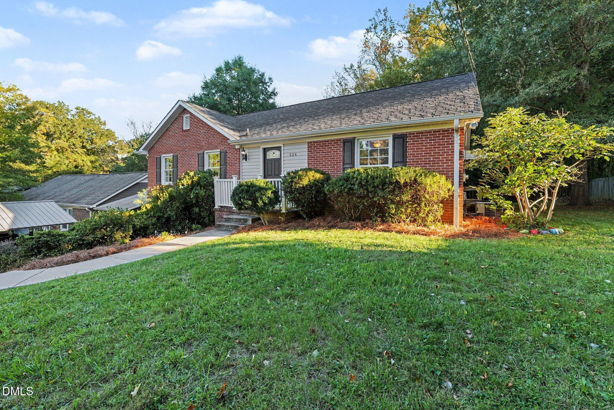 526 Osborne Road Property Photo 6