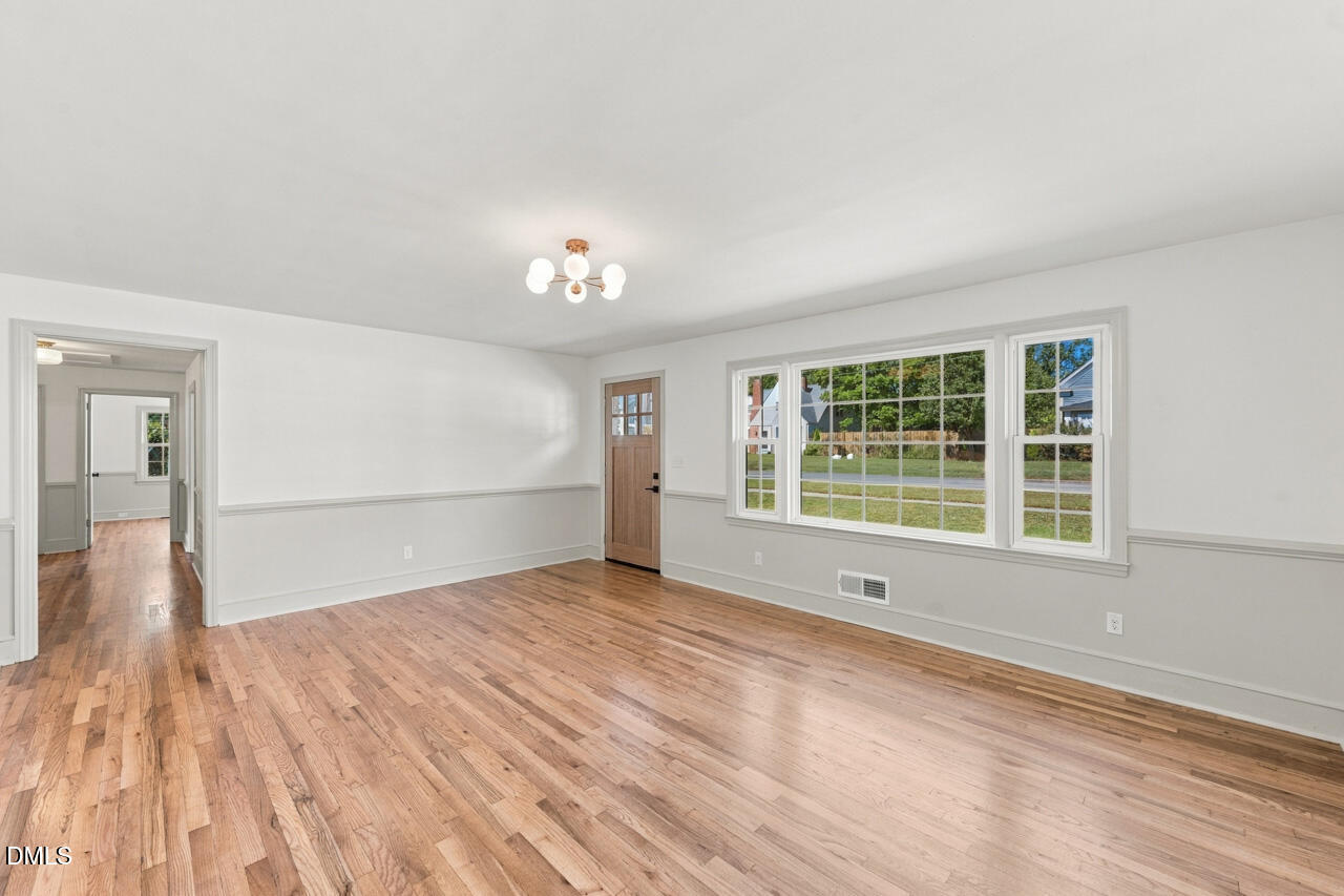 301 W Gannon Avenue Property Photo 4