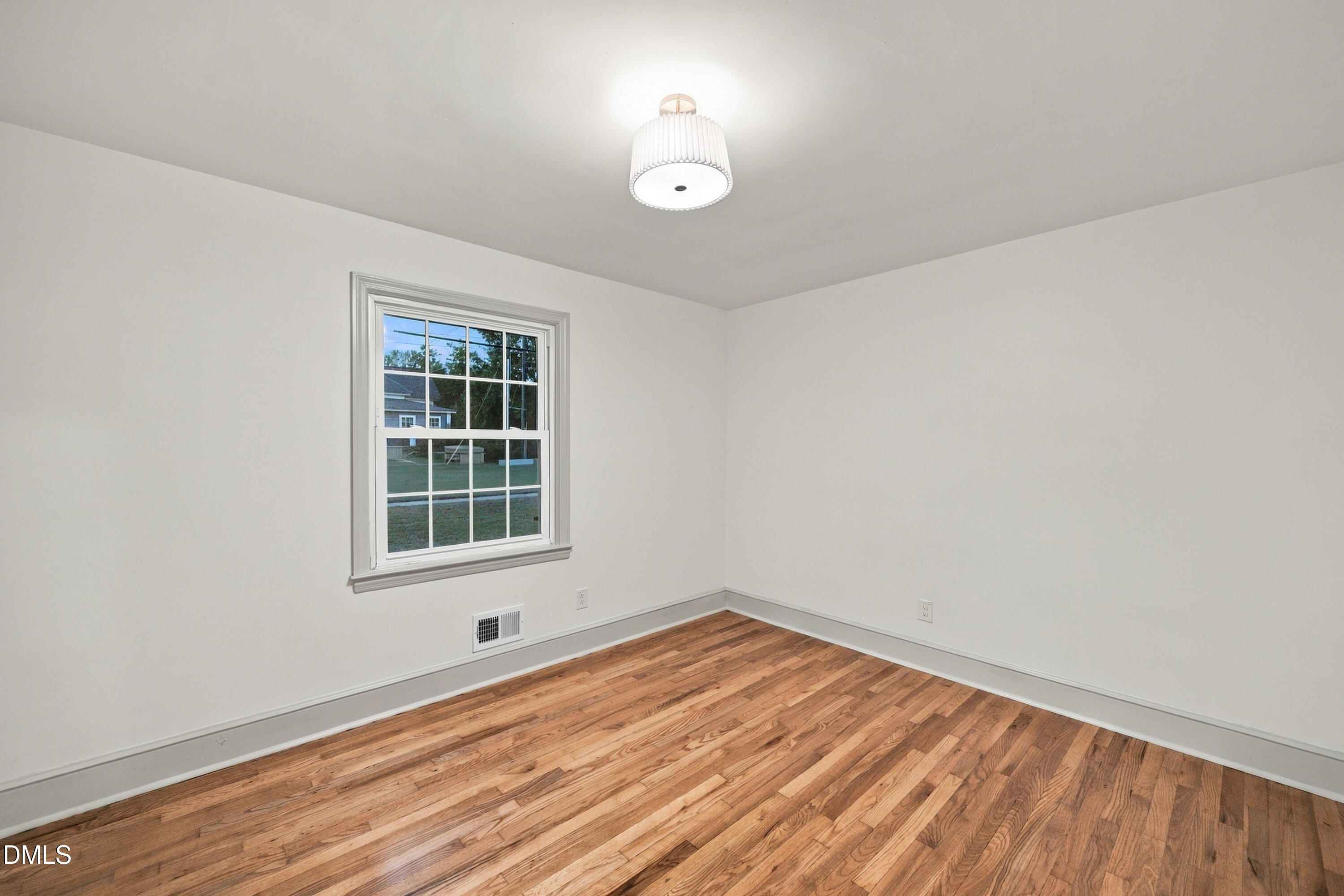 301 W Gannon Avenue Property Photo 22