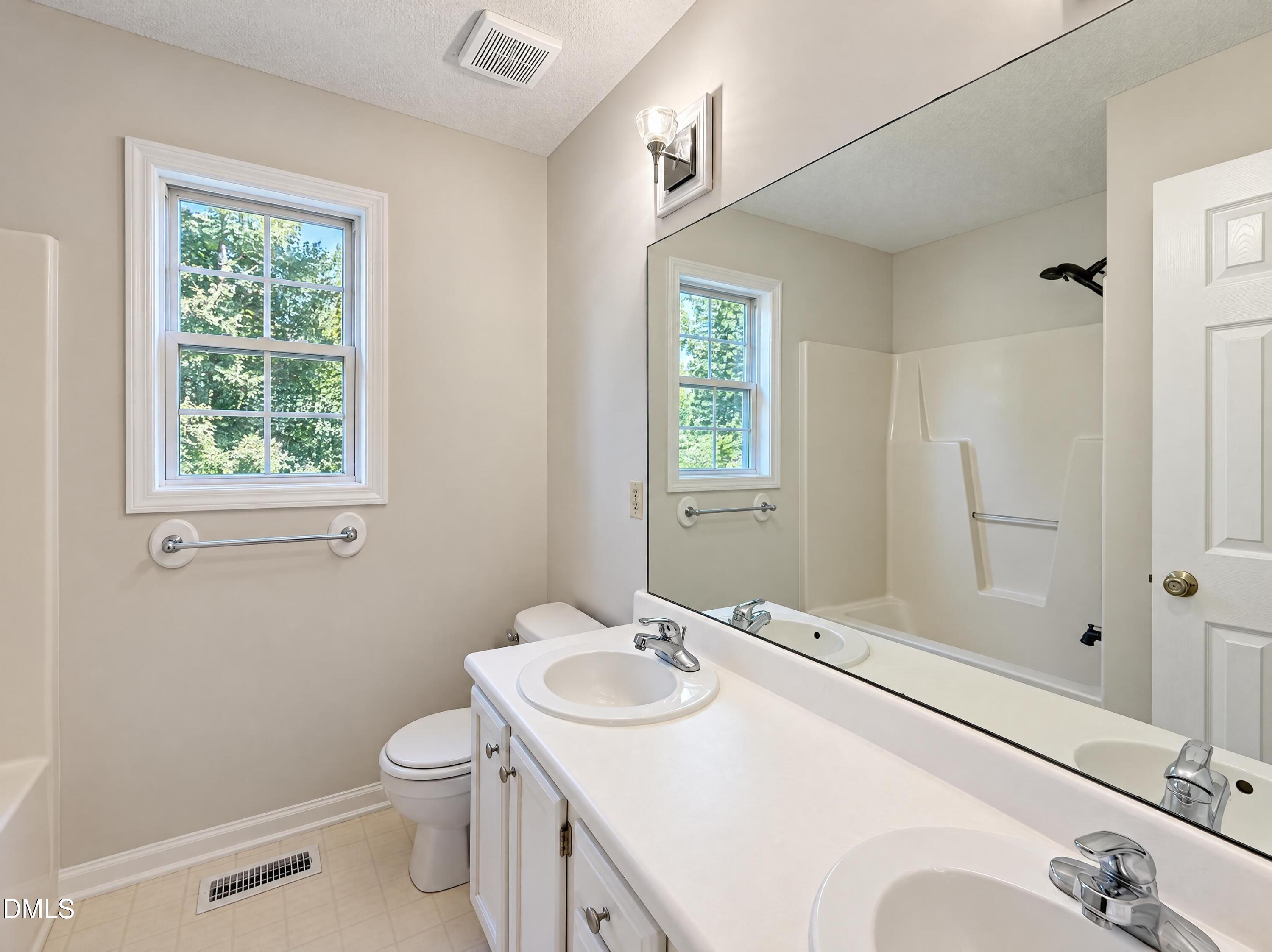 4513 Pintail Court Property Photo 9