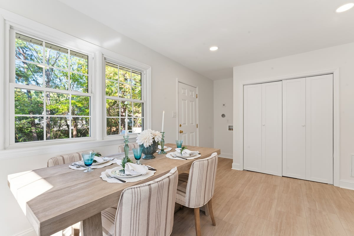 449 E Smithfield Street Property Photo 17