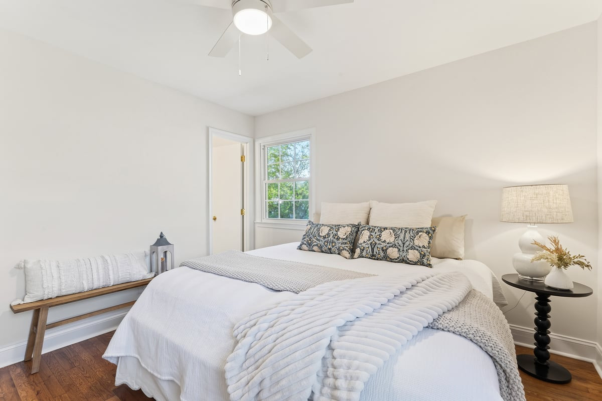 449 E Smithfield Street Property Photo 20