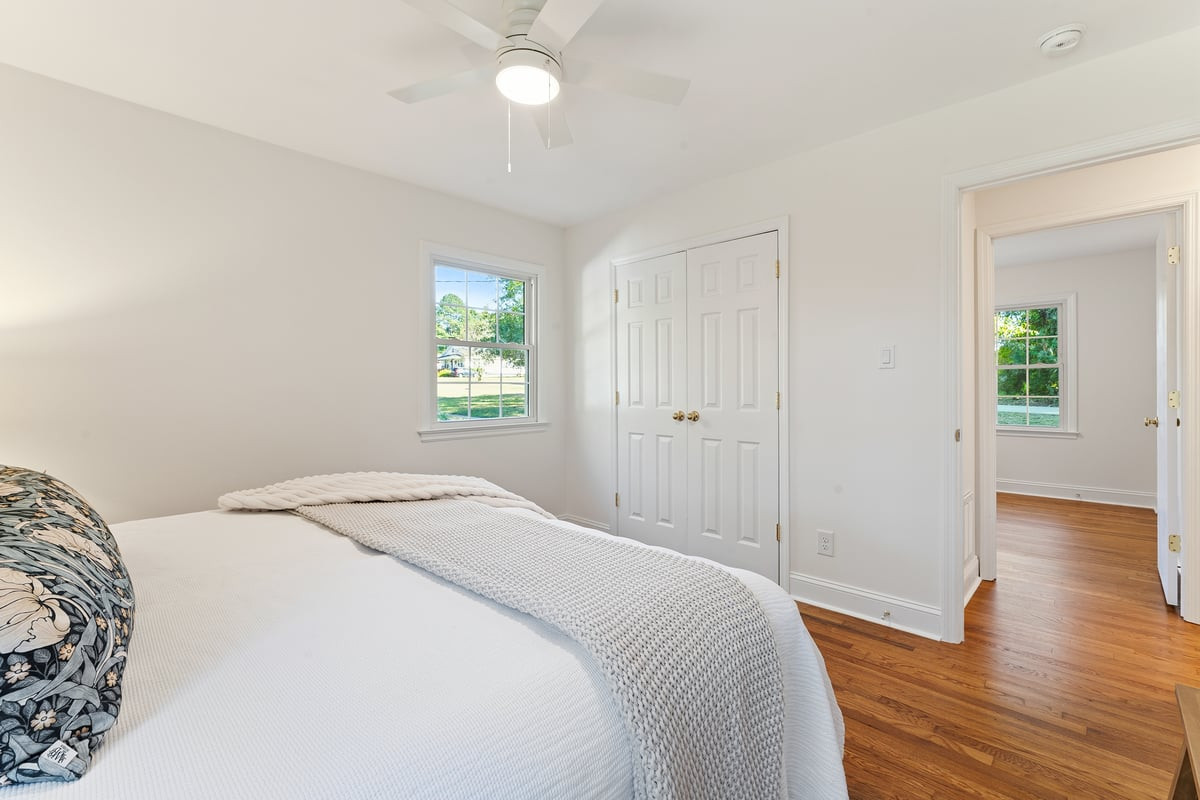 449 E Smithfield Street Property Photo 21