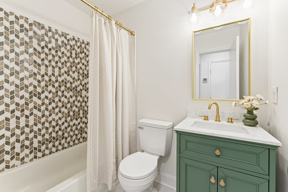 449 E Smithfield Street Property Photo 26