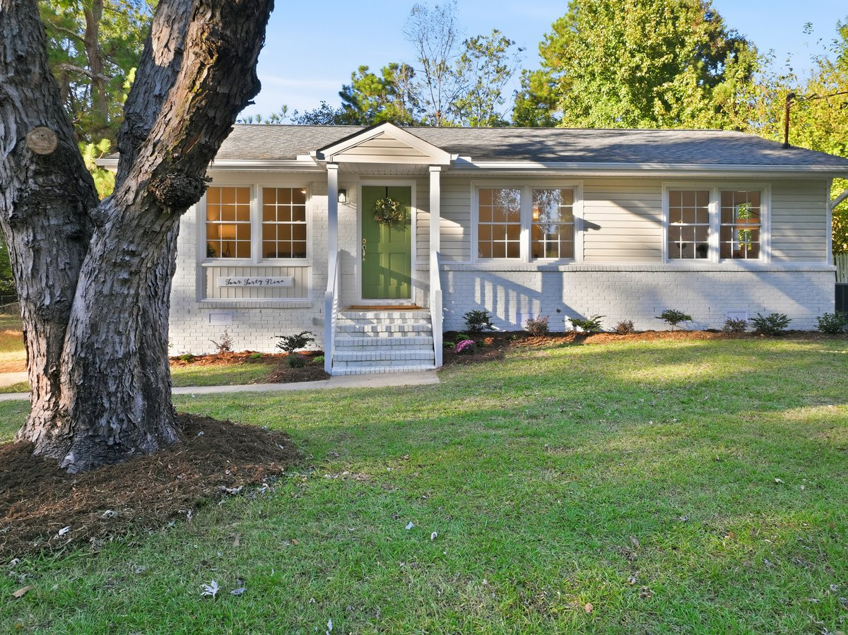 449 E Smithfield Street Property Photo 28