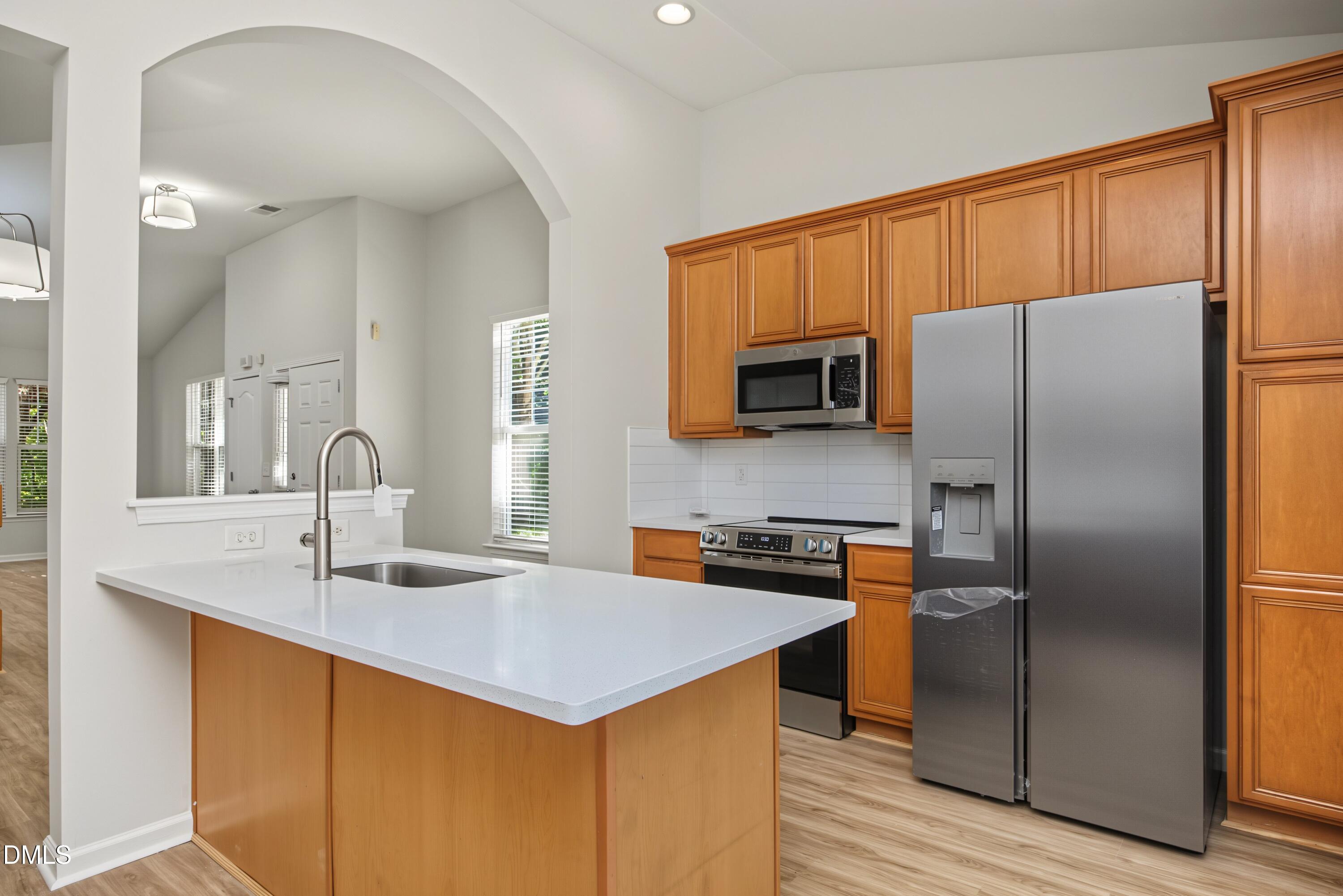 8204 Stone Cellar Drive Property Photo 8