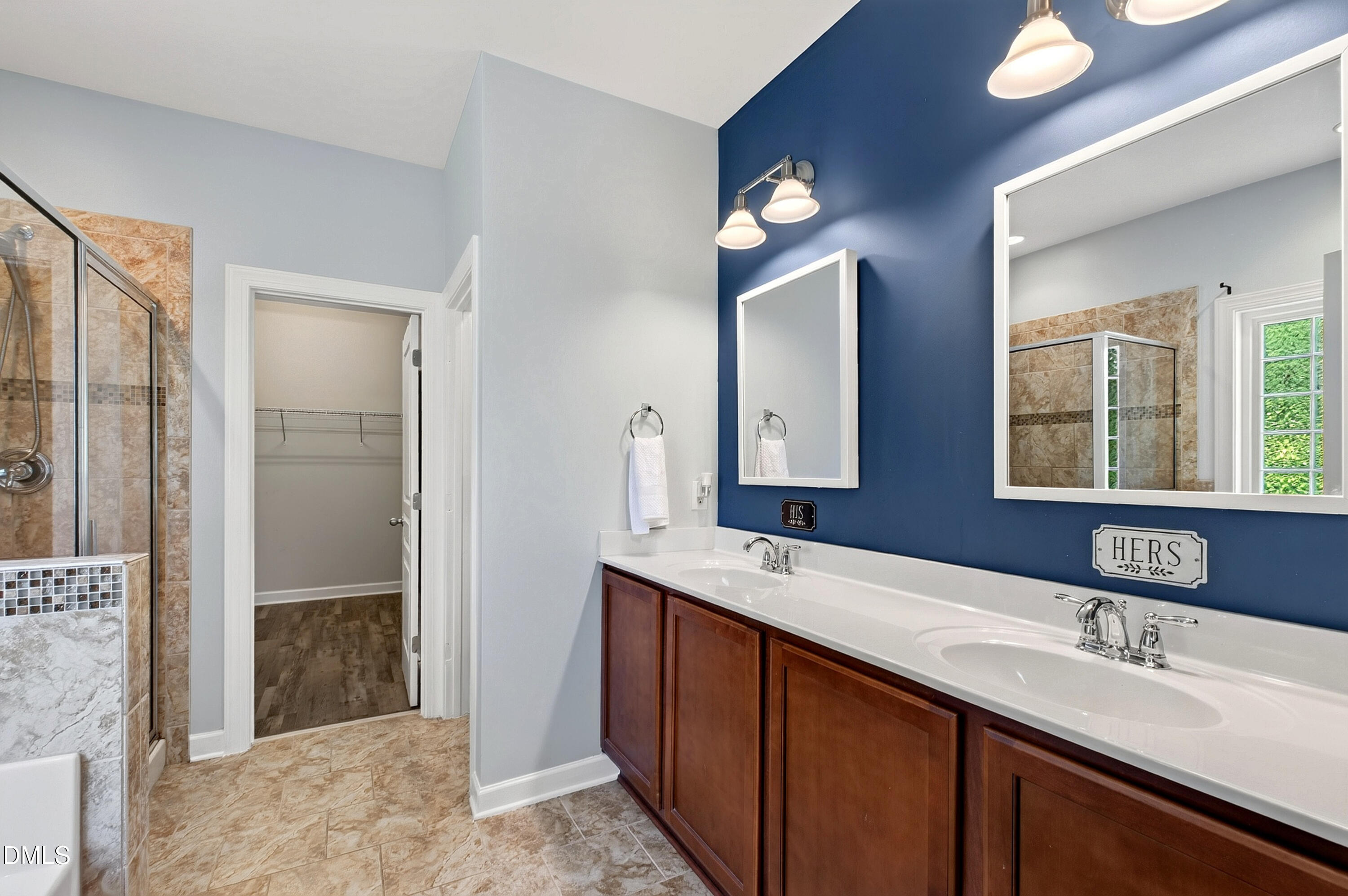 953 Palace Garden Way Property Photo 12