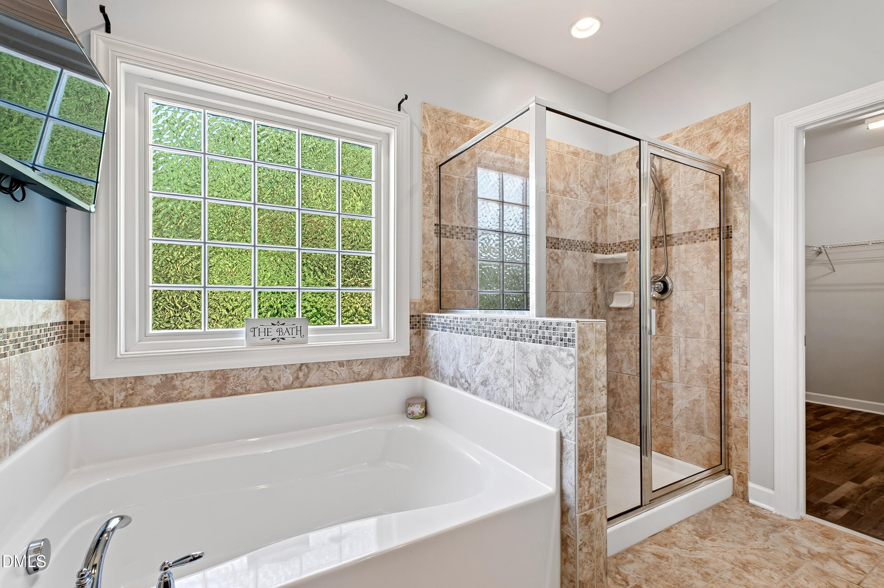 953 Palace Garden Way Property Photo 13