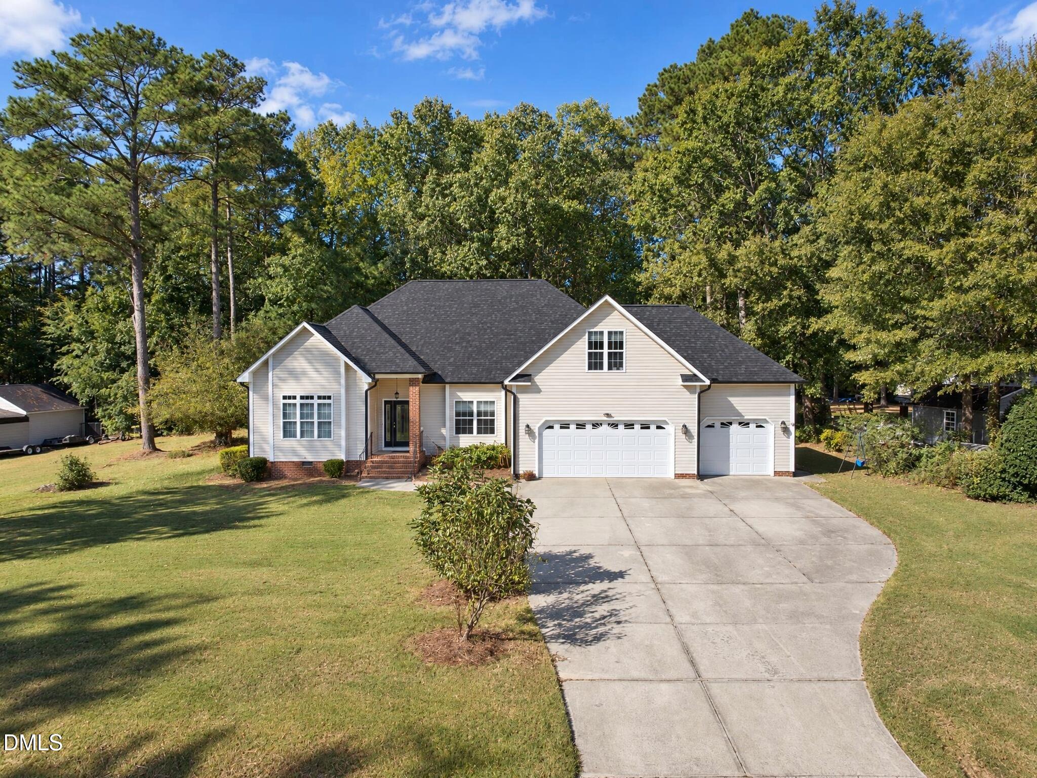 44 Fox Pen Drive Property Photo 1