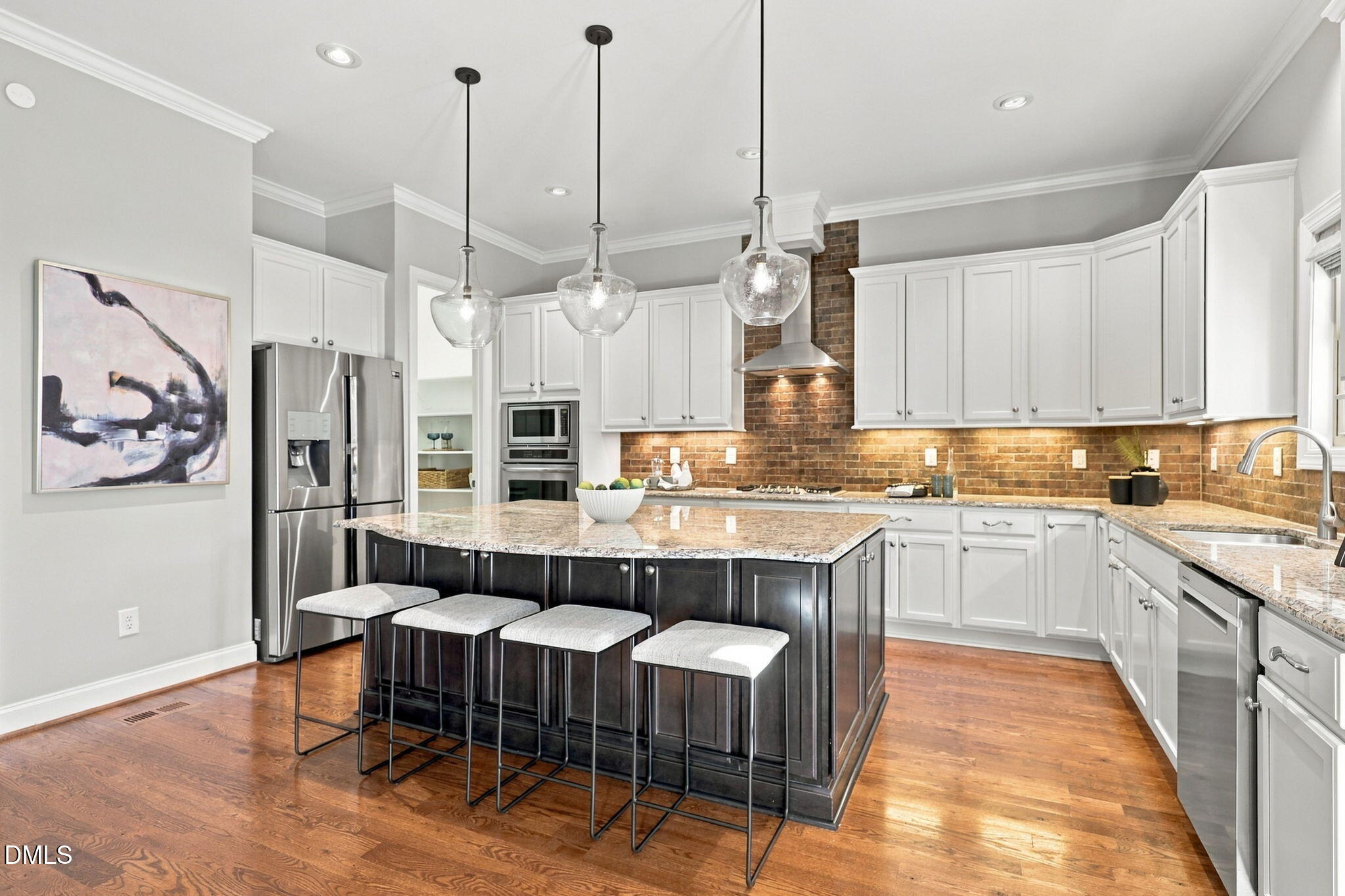 931 Regency Cottage Place Property Photo 3