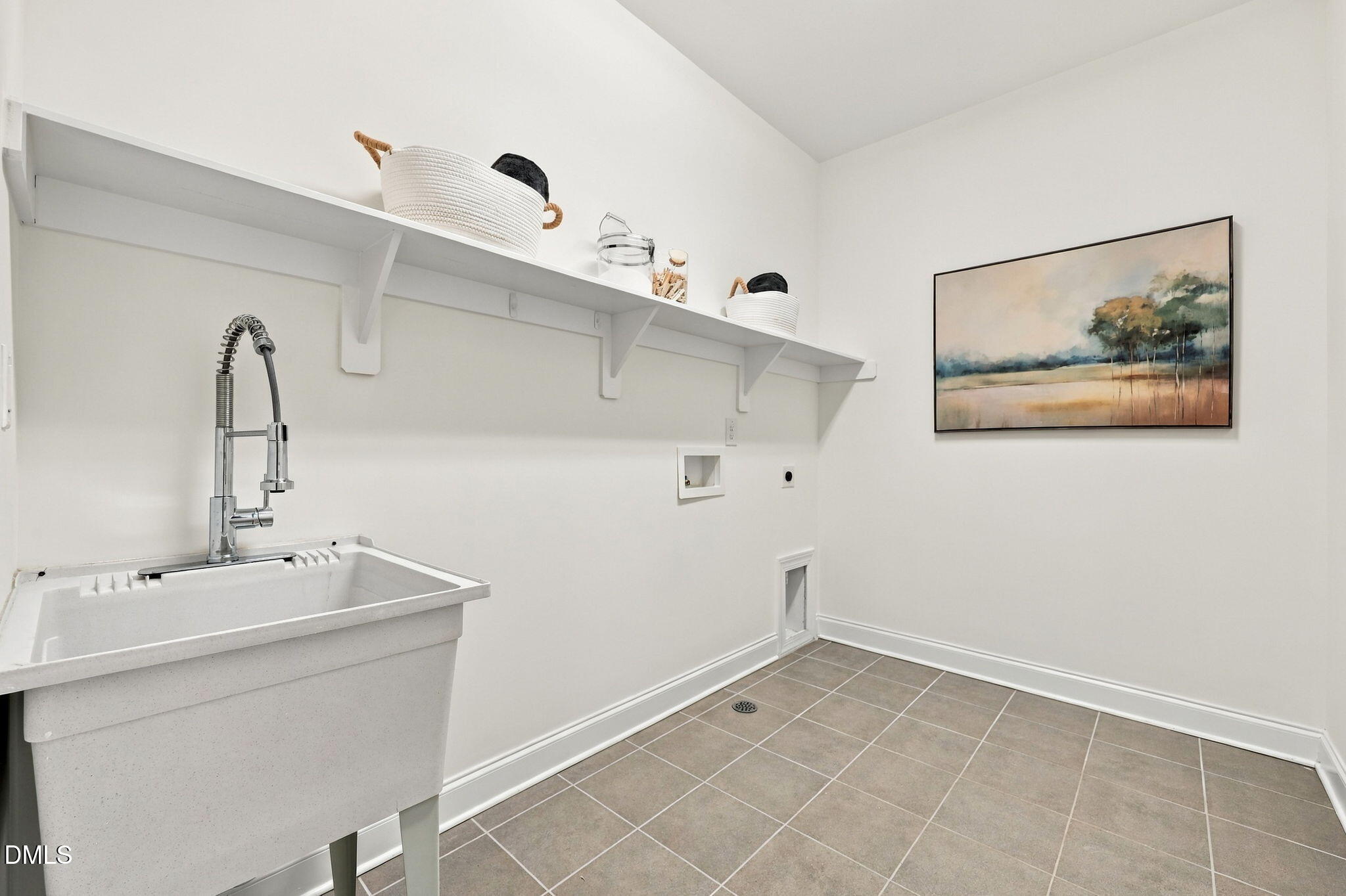 931 Regency Cottage Place Property Photo 24