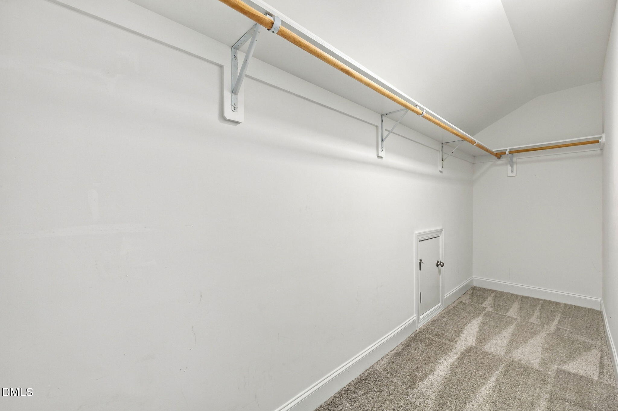 931 Regency Cottage Place Property Photo 34