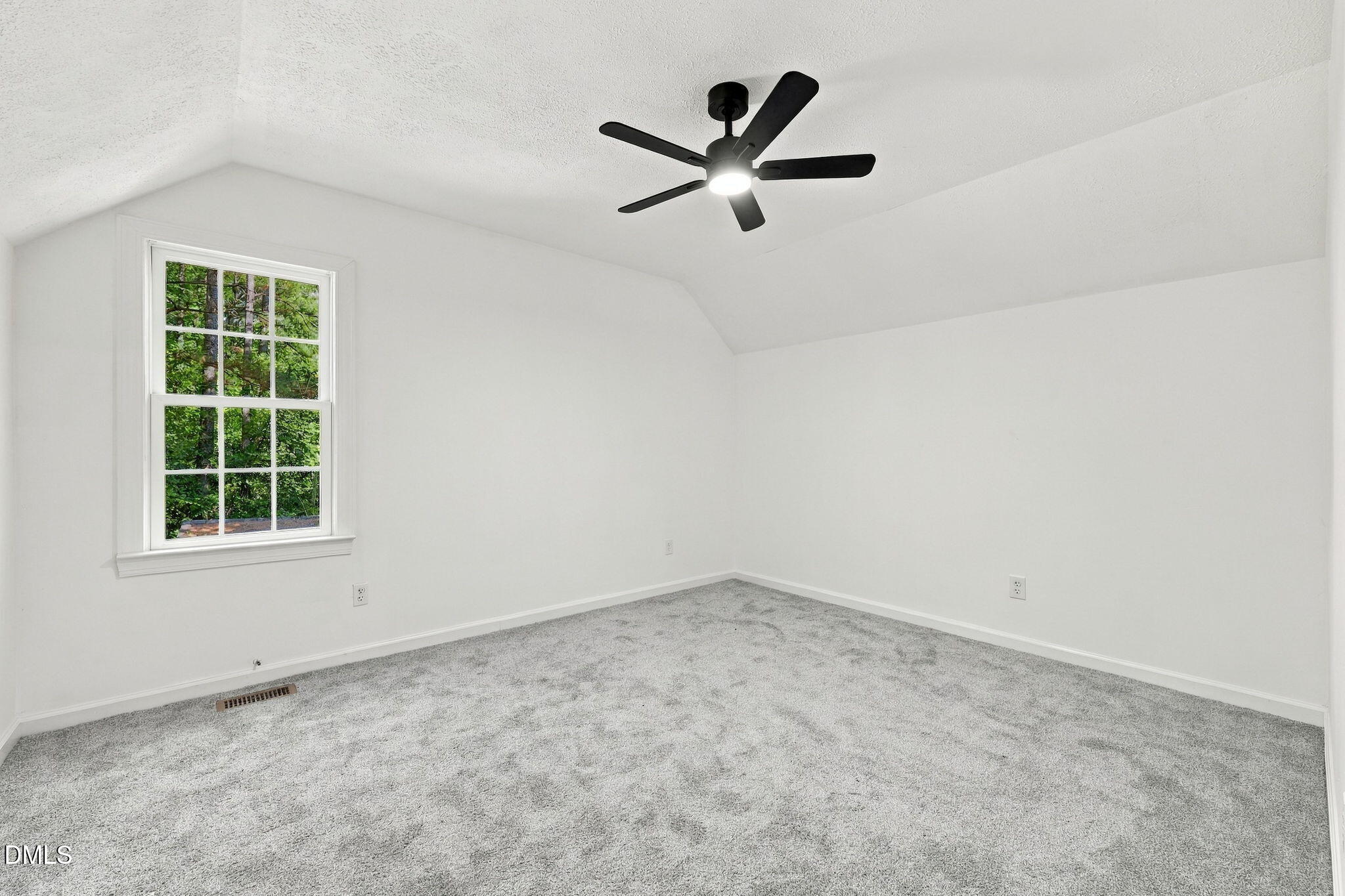 7281 Hunt Valley Trail Property Photo 16