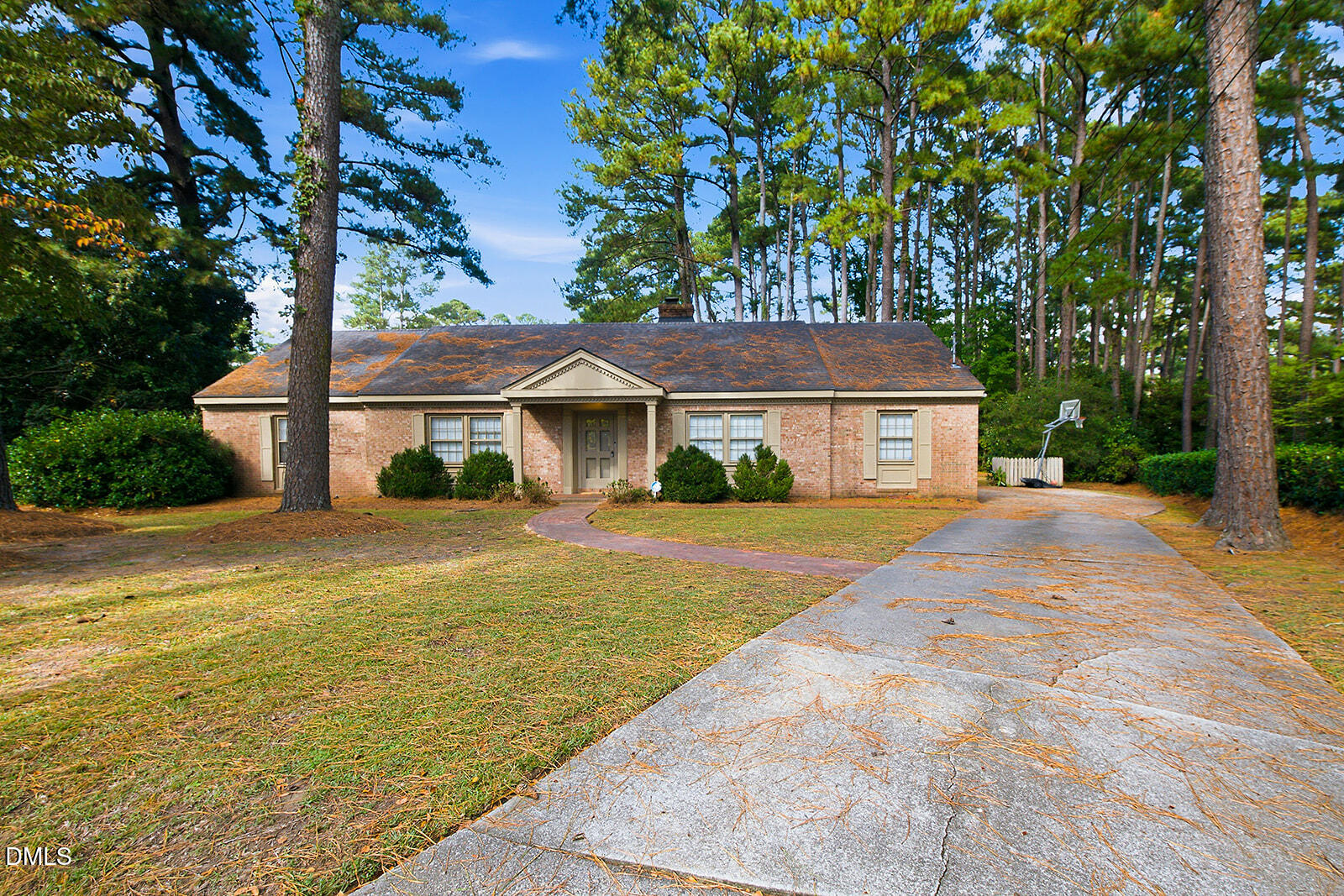 1108 Peachtree Place Nw Property Photo 1