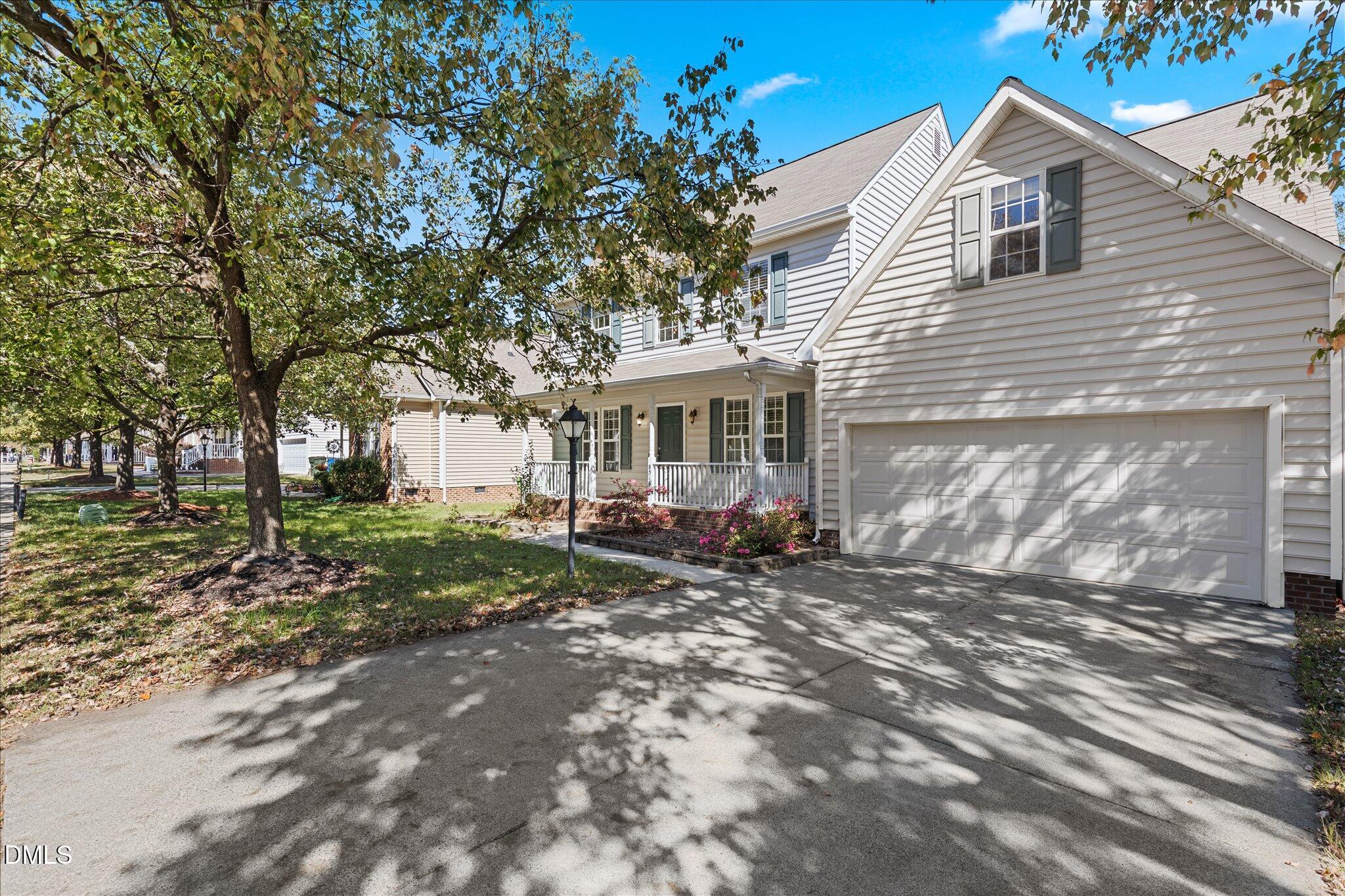 8516 Wild Wood Forest Drive Property Photo 2