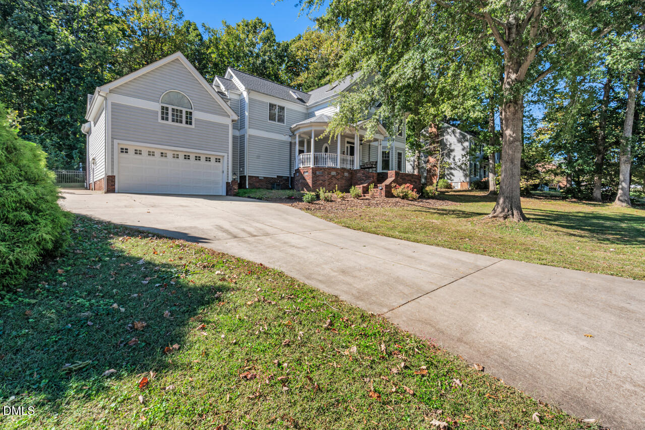 206 Arbor Drive Property Photo 3