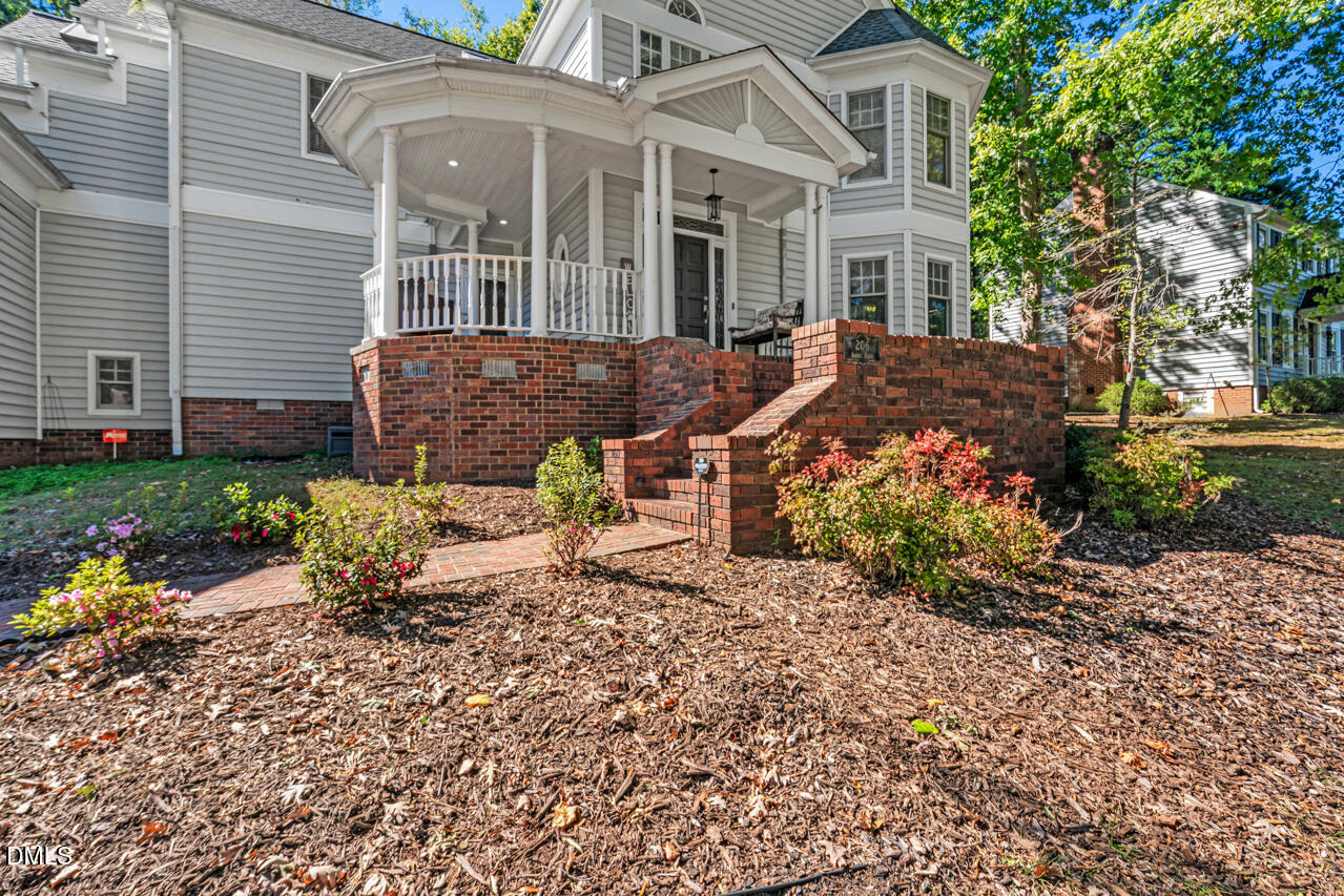 206 Arbor Drive Property Photo 4