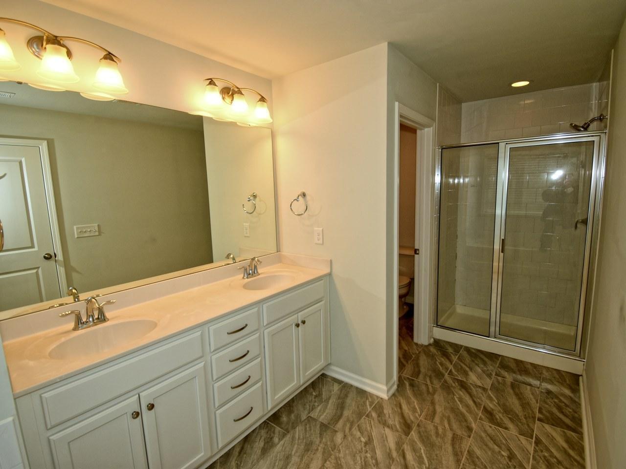 1425 Southpoint Trail Property Photo 15