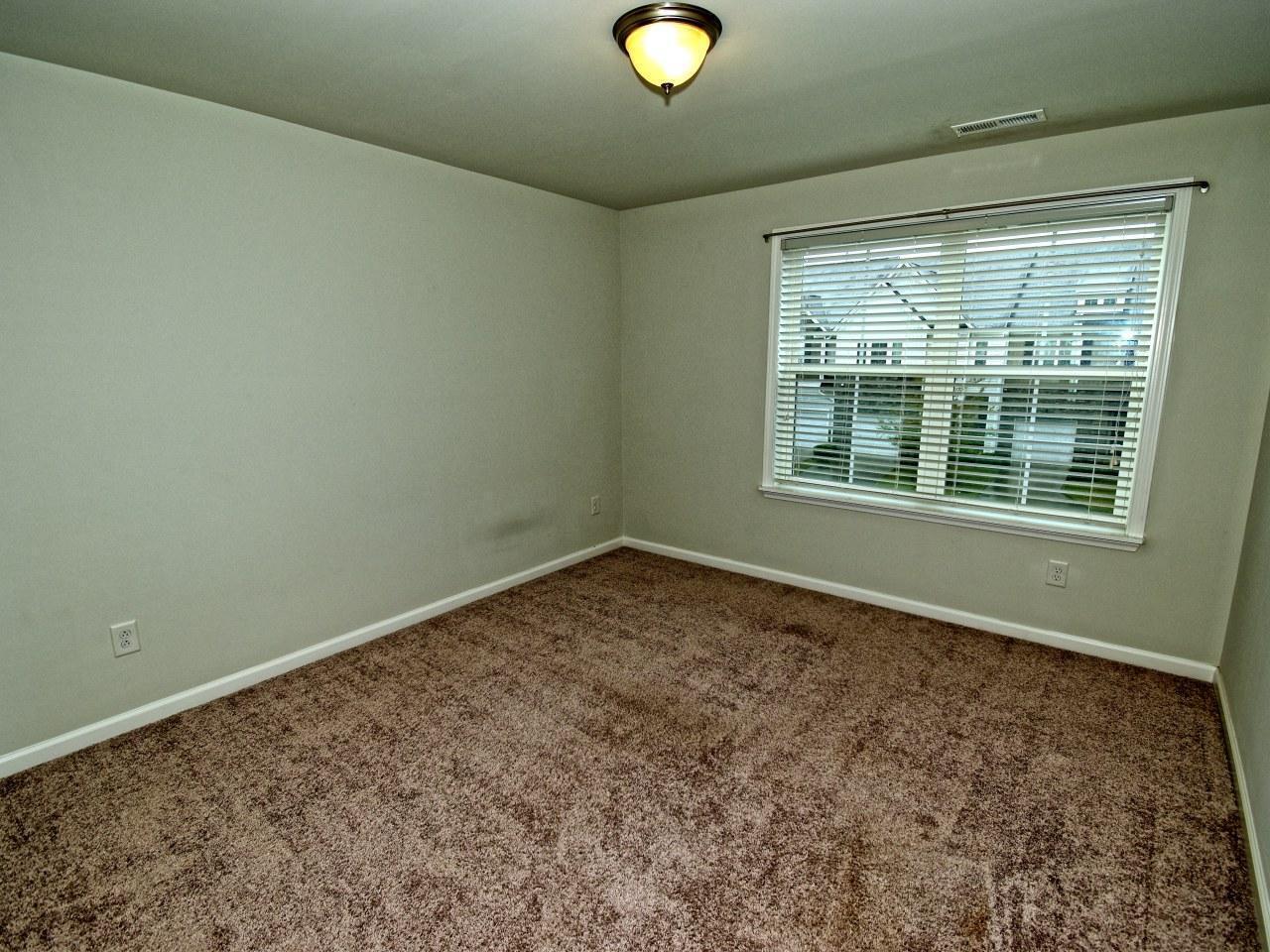 1425 Southpoint Trail Property Photo 19