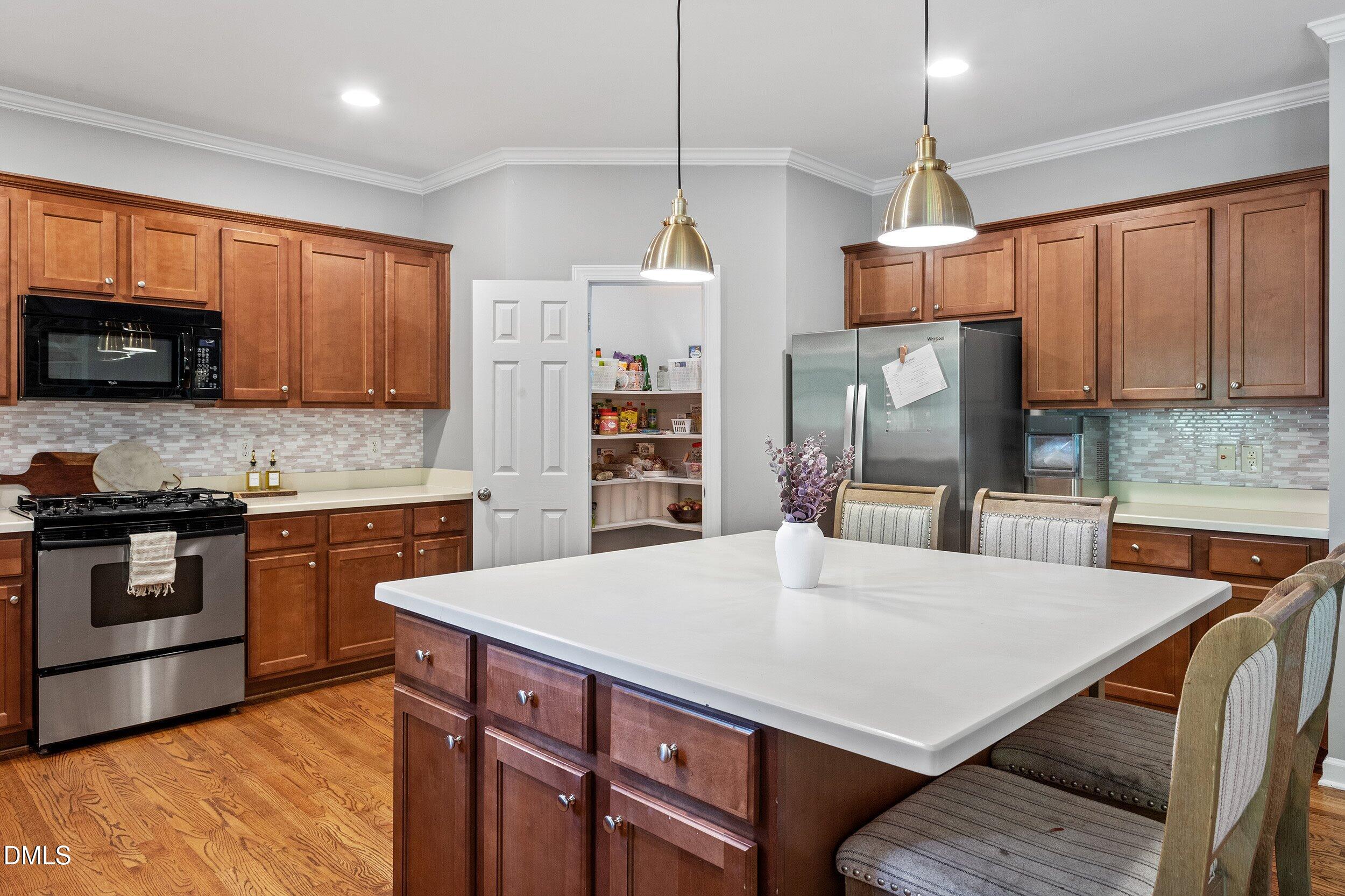 120 Arlen Park Place Property Photo 16