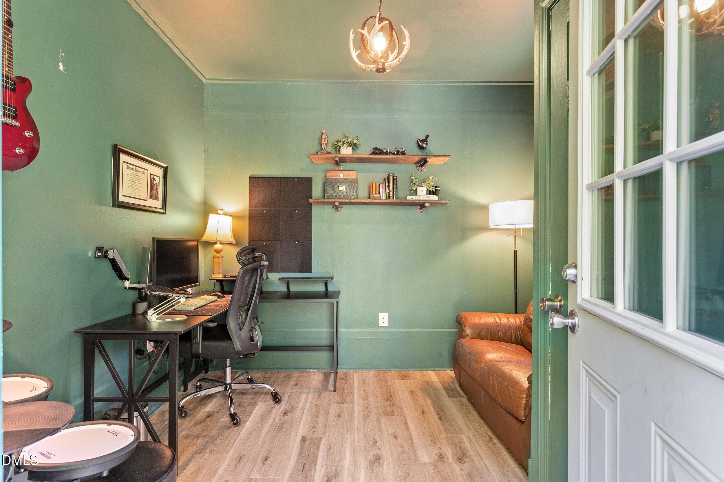 120 Arlen Park Place Property Photo 45