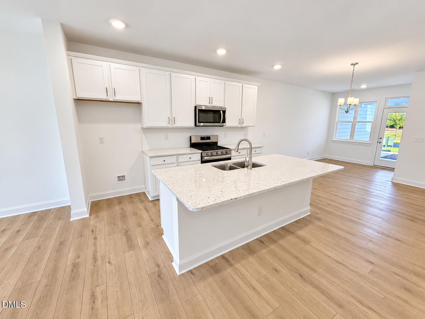 550 Traditions Grande Boulevard Property Photo 10