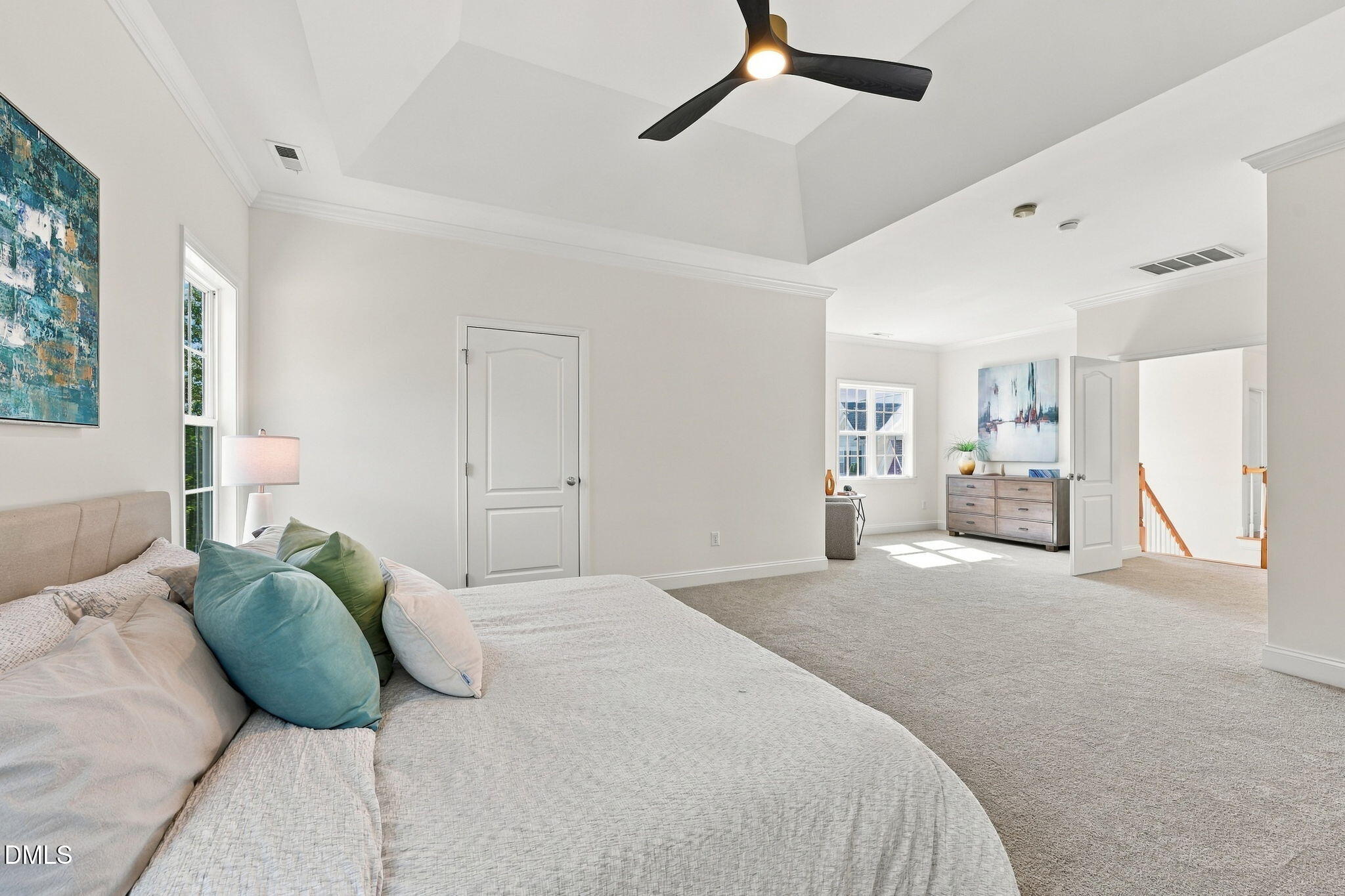 8 Eastcrest Court Property Photo 16