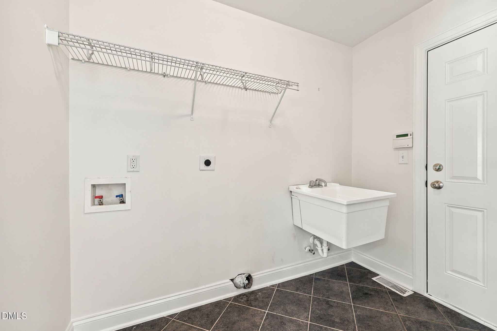8 Eastcrest Court Property Photo 30